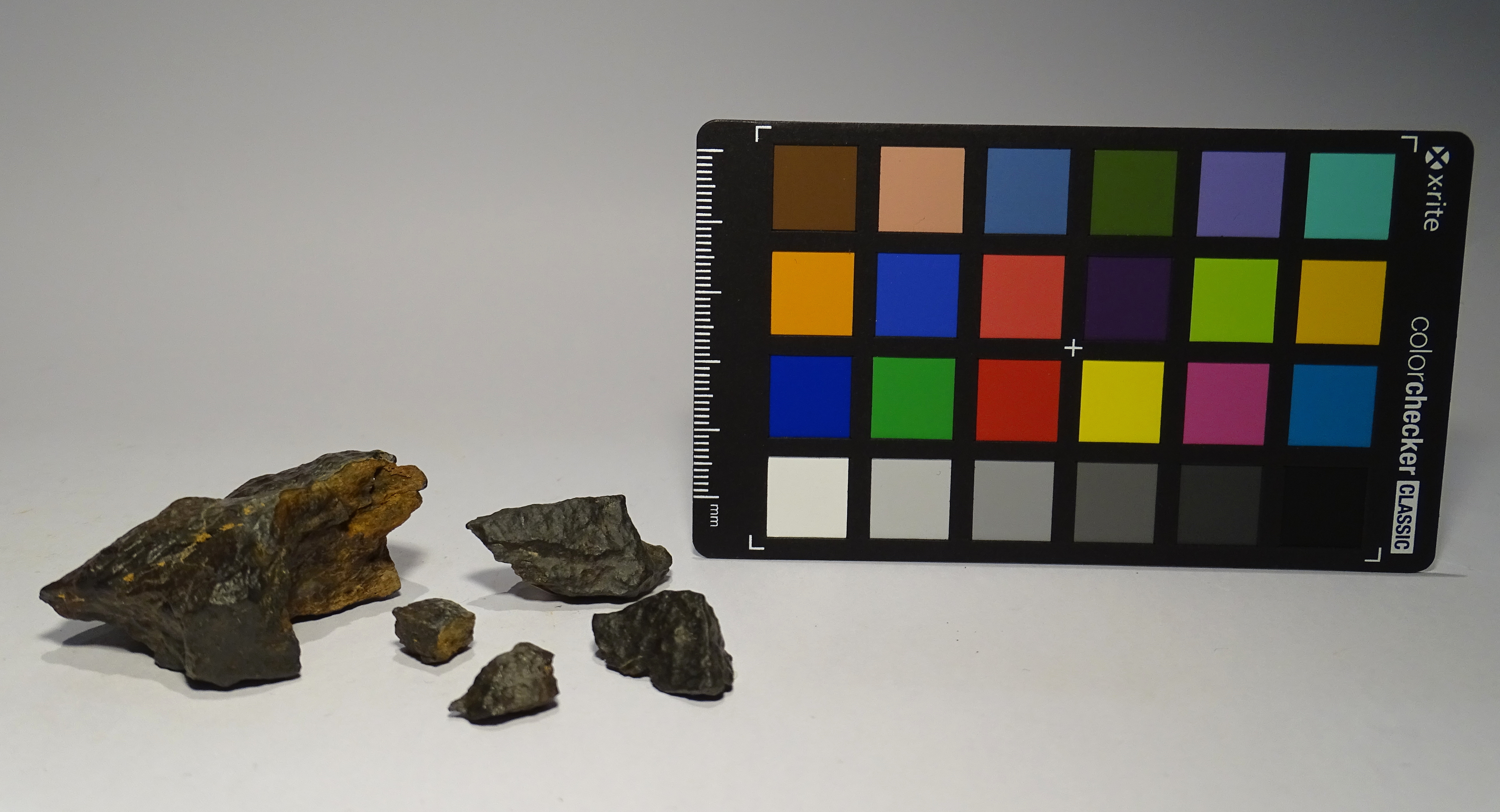 Meteorite/ Condrite Ordinaria/ Hammadah al Hamra 296 (esemplare)