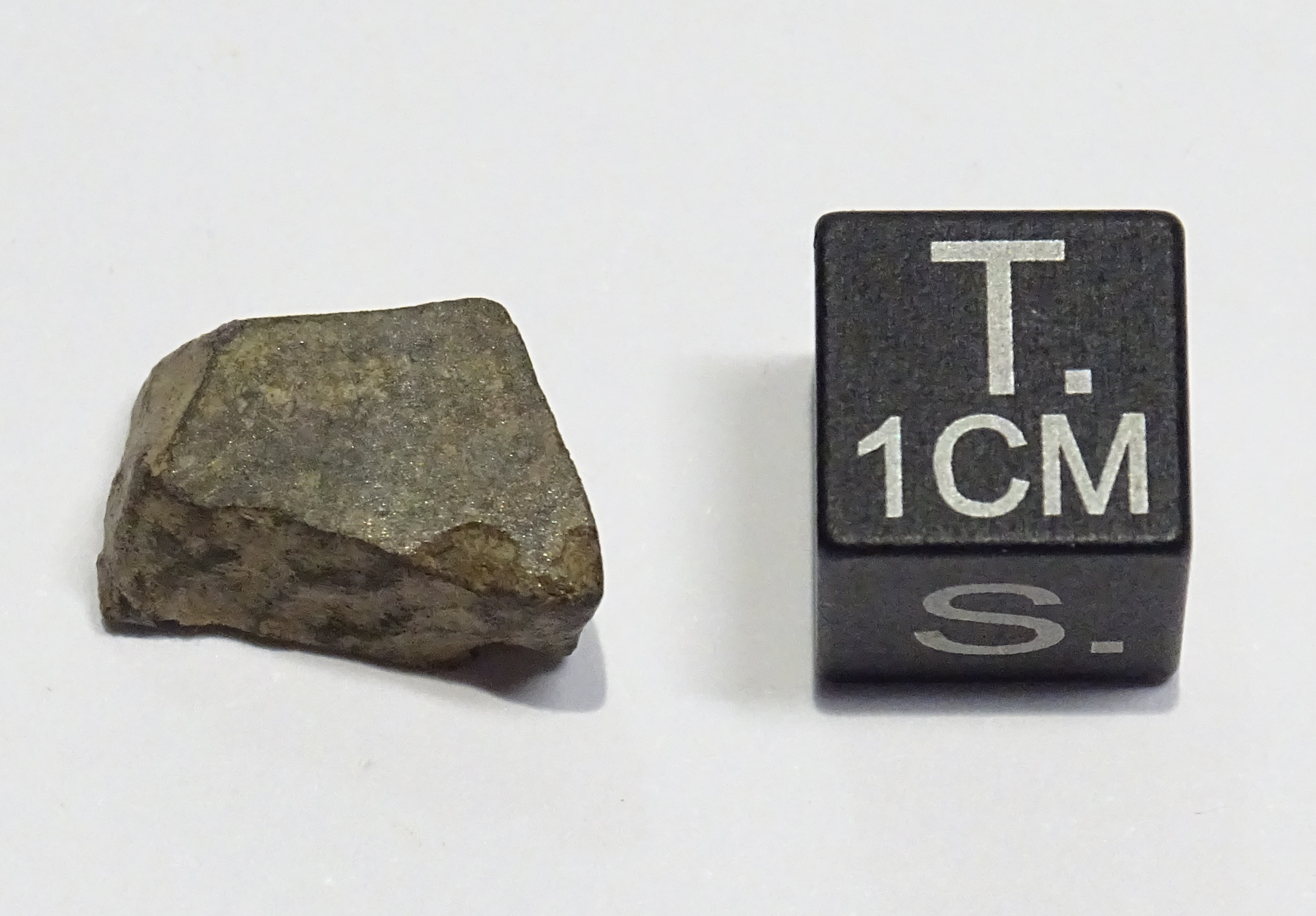 Meteorite/ Condrite Carbonacea/ Gao-Guenie (b) (esemplare)