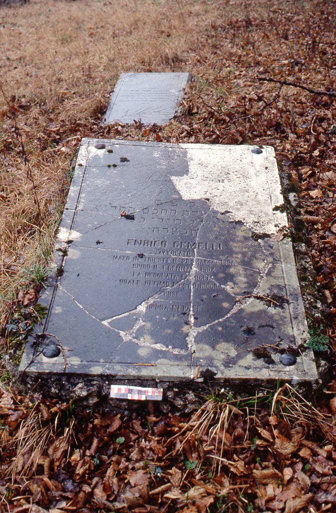 monumento funebre - a sarcofago - ambito ebraico (XX)