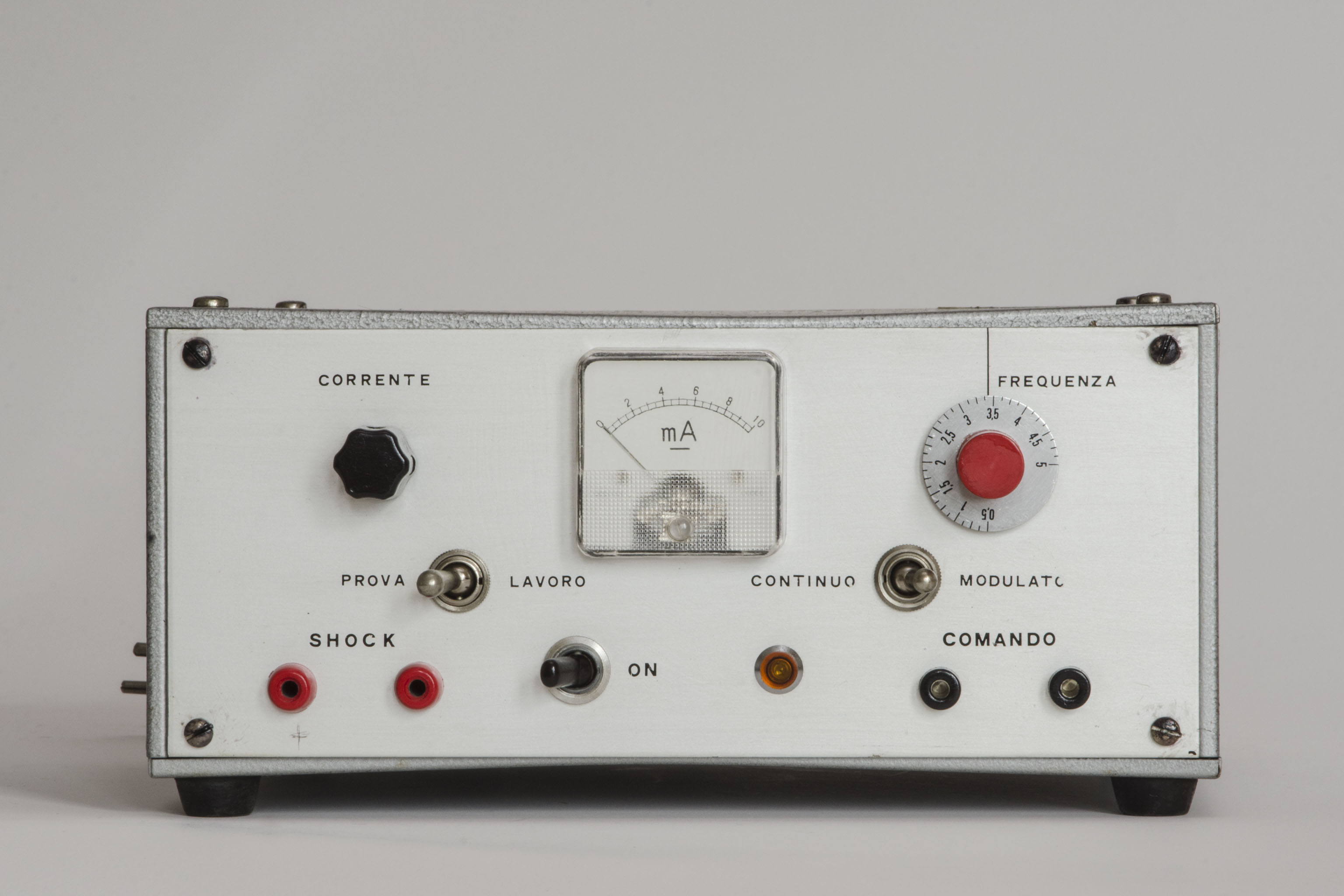 Generatore di elettroshock di Ditta Zagnoni (seconda metà sec. XX)