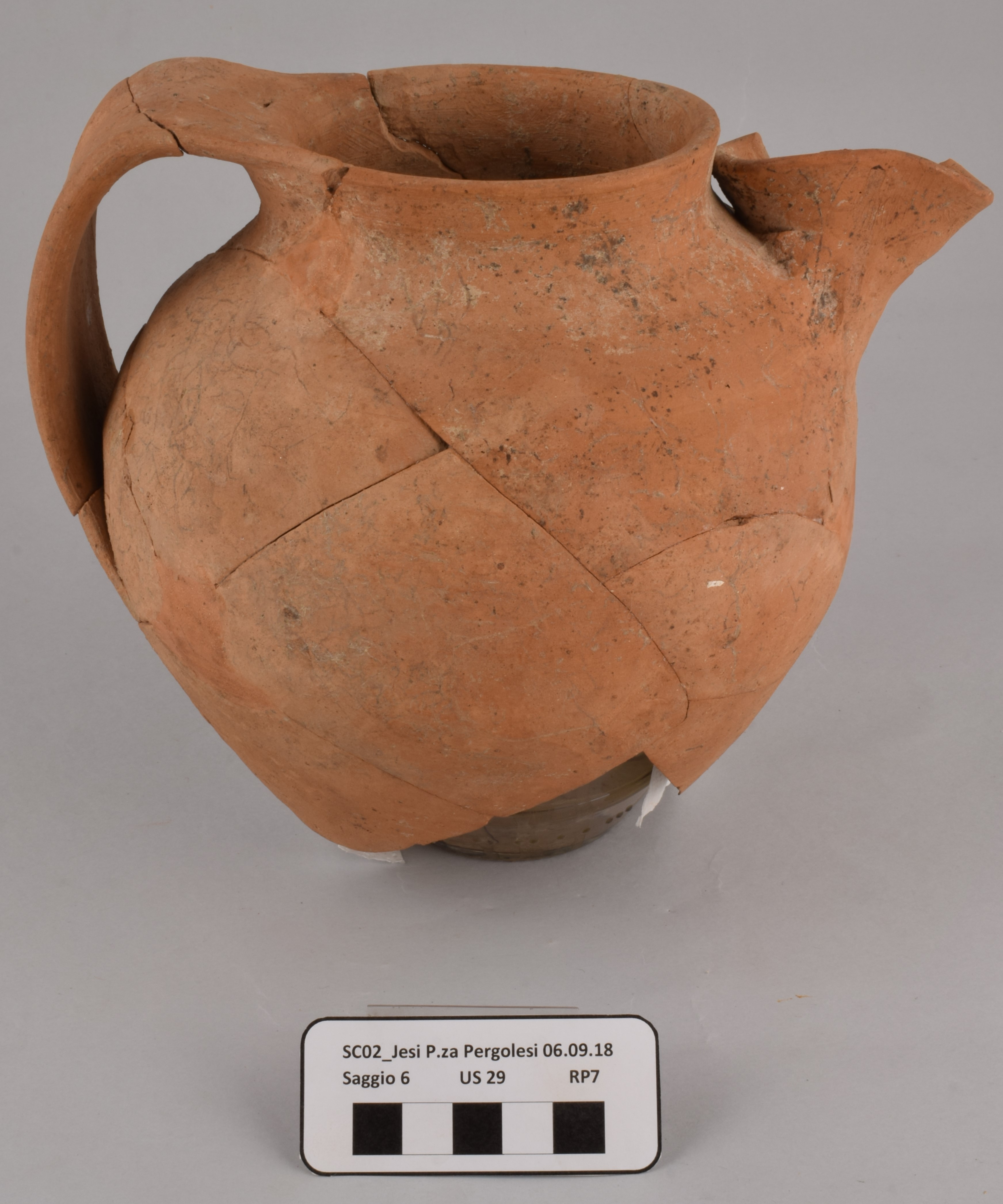brocca - ambito basso medievale (PERIODIZZAZIONI/ STORIA/ Eta' medievale/ Basso Medioevo)