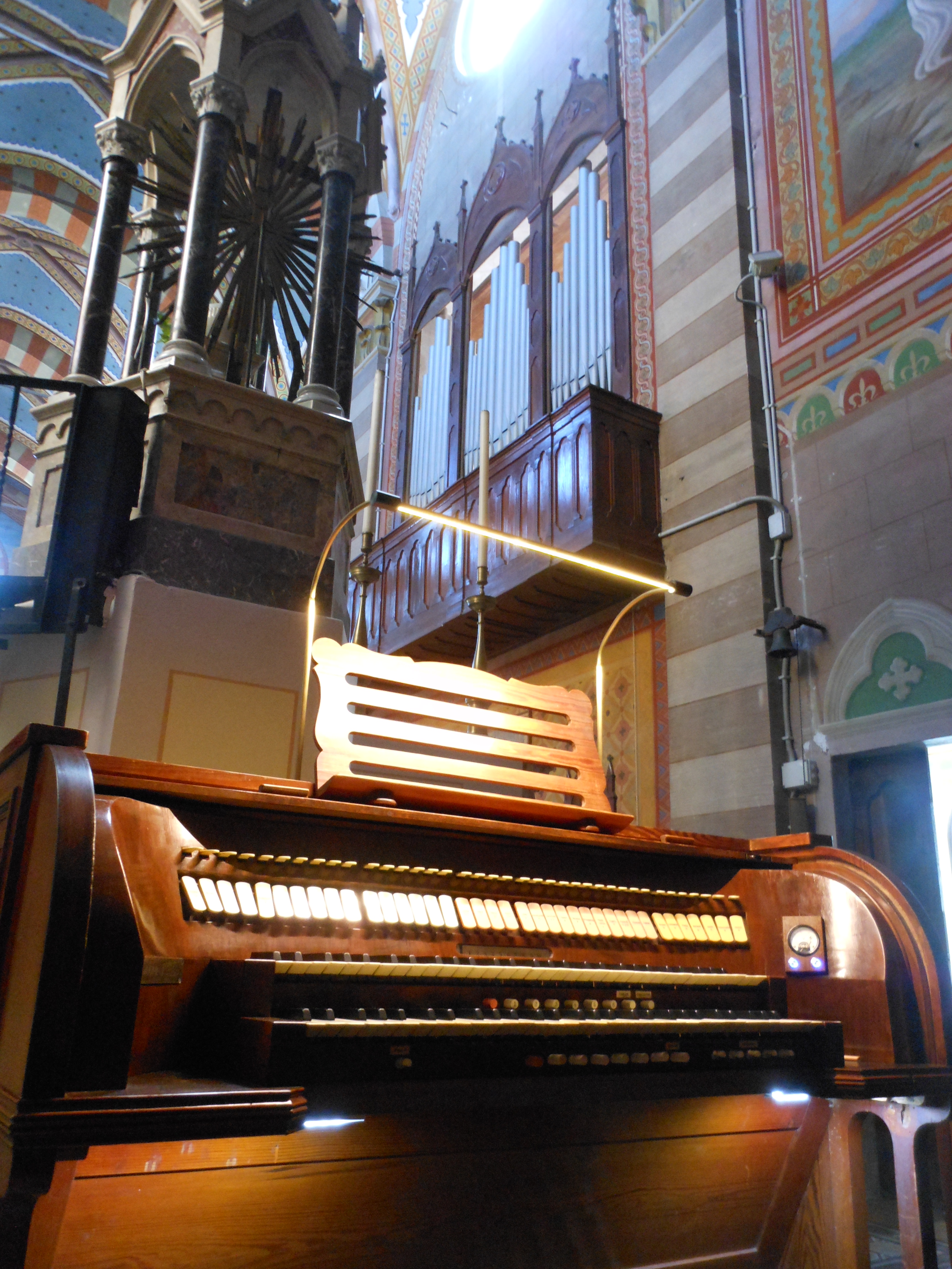 organo di Tamburini Giovanni (bottega) (prima metà sec. XX)