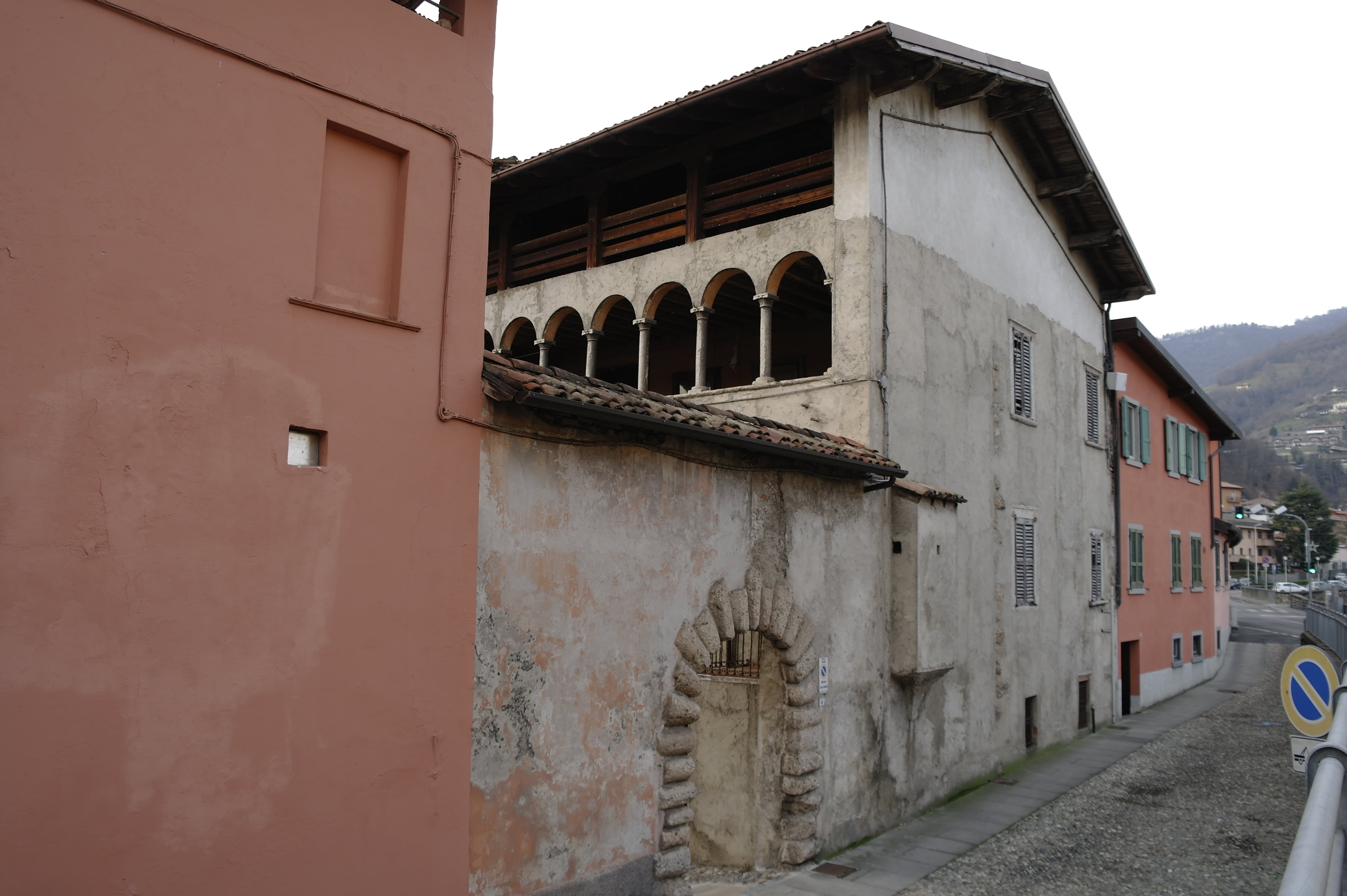 Casa di abitazione - Via Mistri (casa) - Vertova (BG)  (XVI)