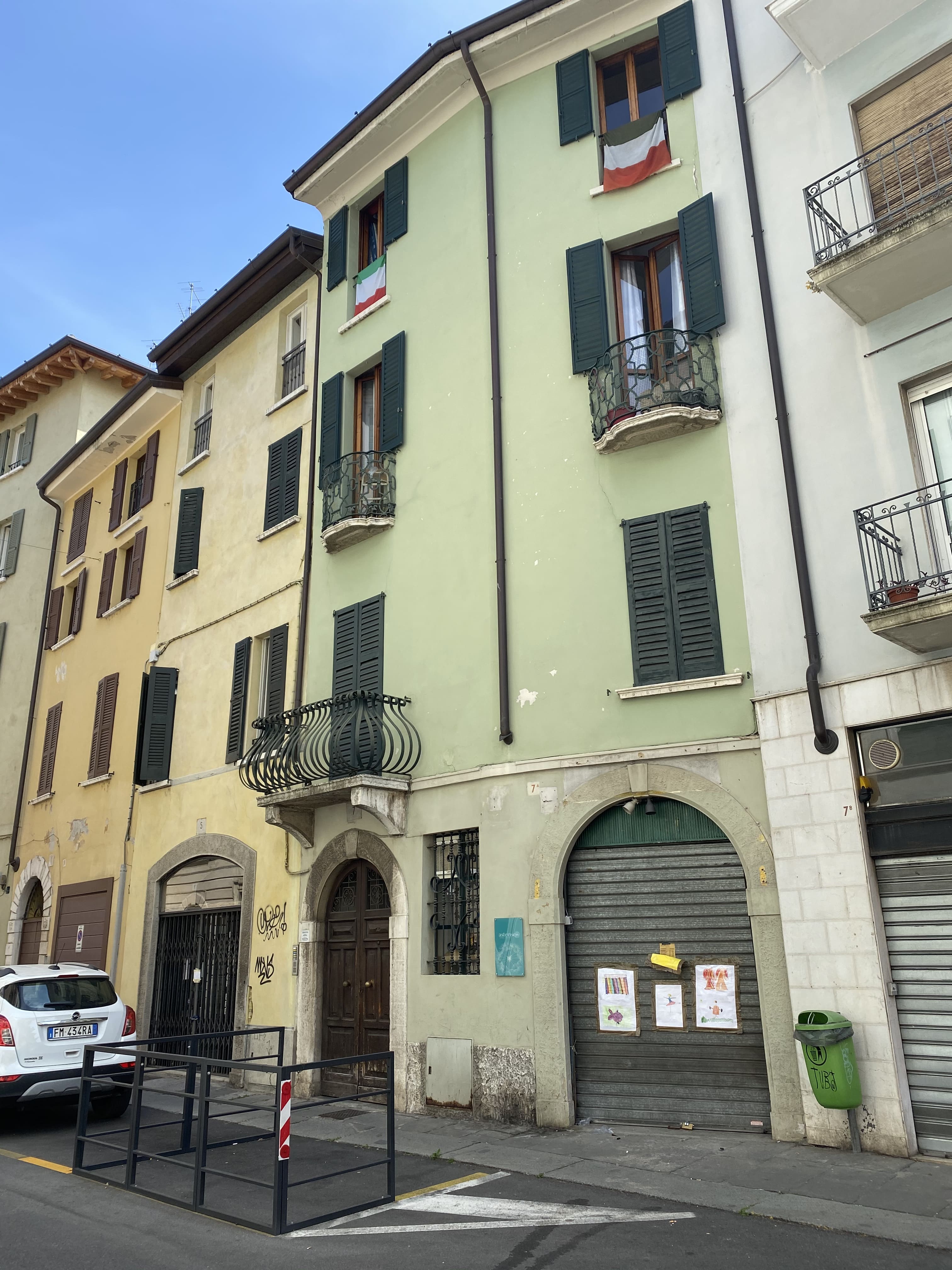 Casa in Contrada delle Bassiche, 7 (casa) - Brescia (BS)  (Settecento)