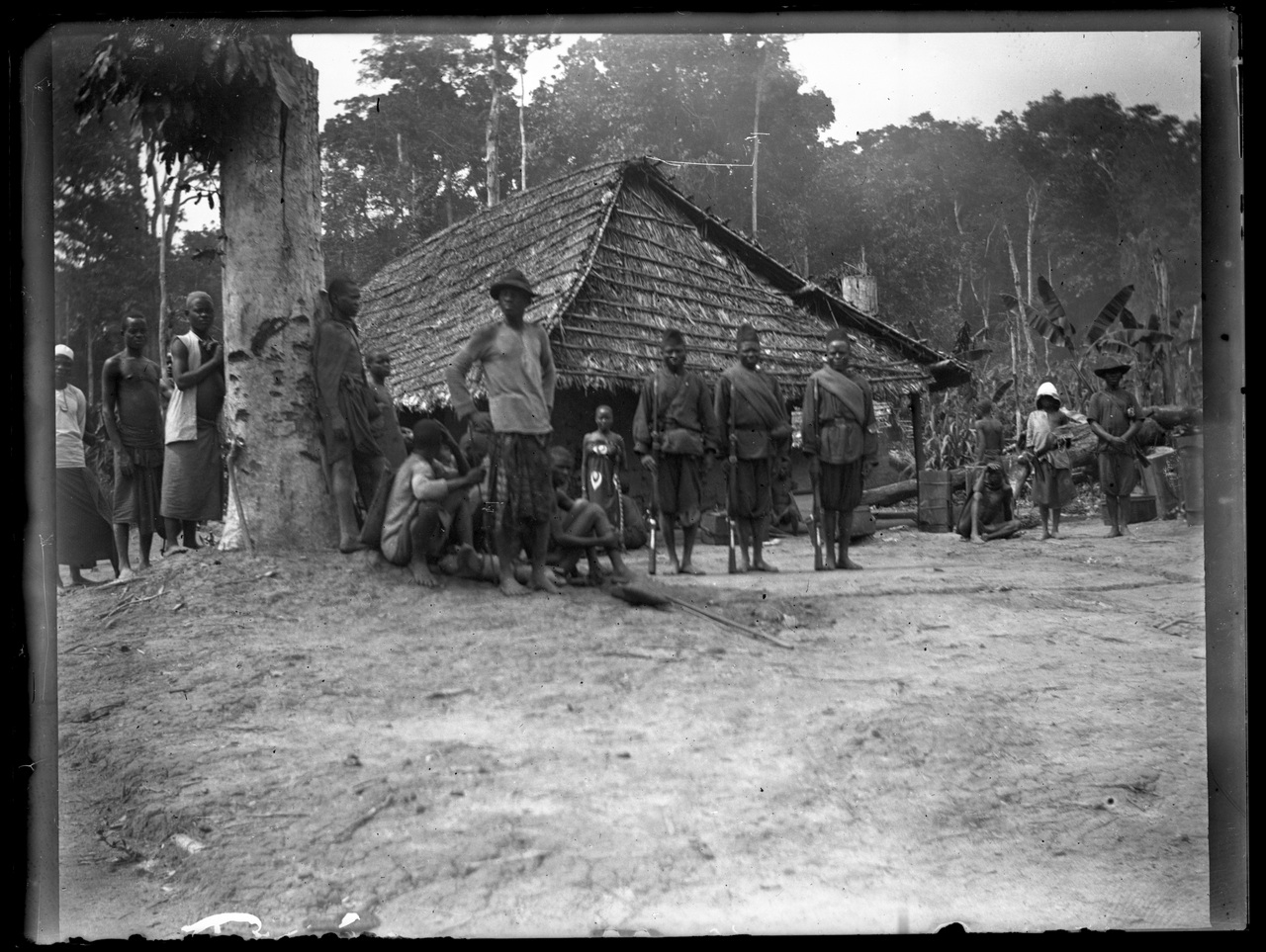 Paesi africani, Colonialismo, Compagnie coloniali; Sesti (negativo) di Giuseppe Carlo Sesti (fine/ inizio XIX-XX)