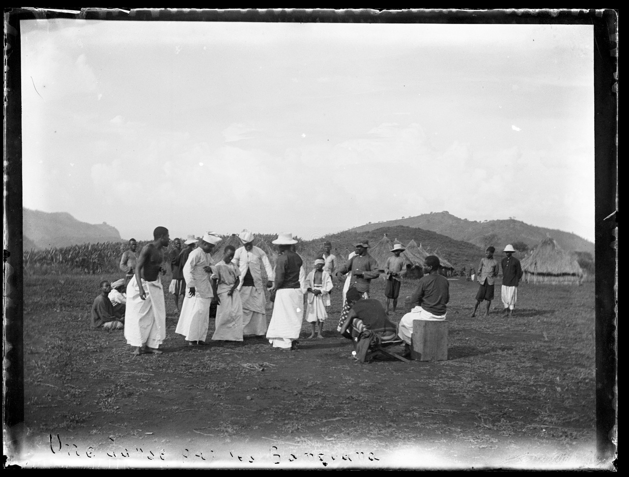 Fotografia coloniale, Colonie belghe, Popoli coloniali, Uomo (negativo) di Giuseppe Carlo Sesti (fine/ inizio XIX-XX)