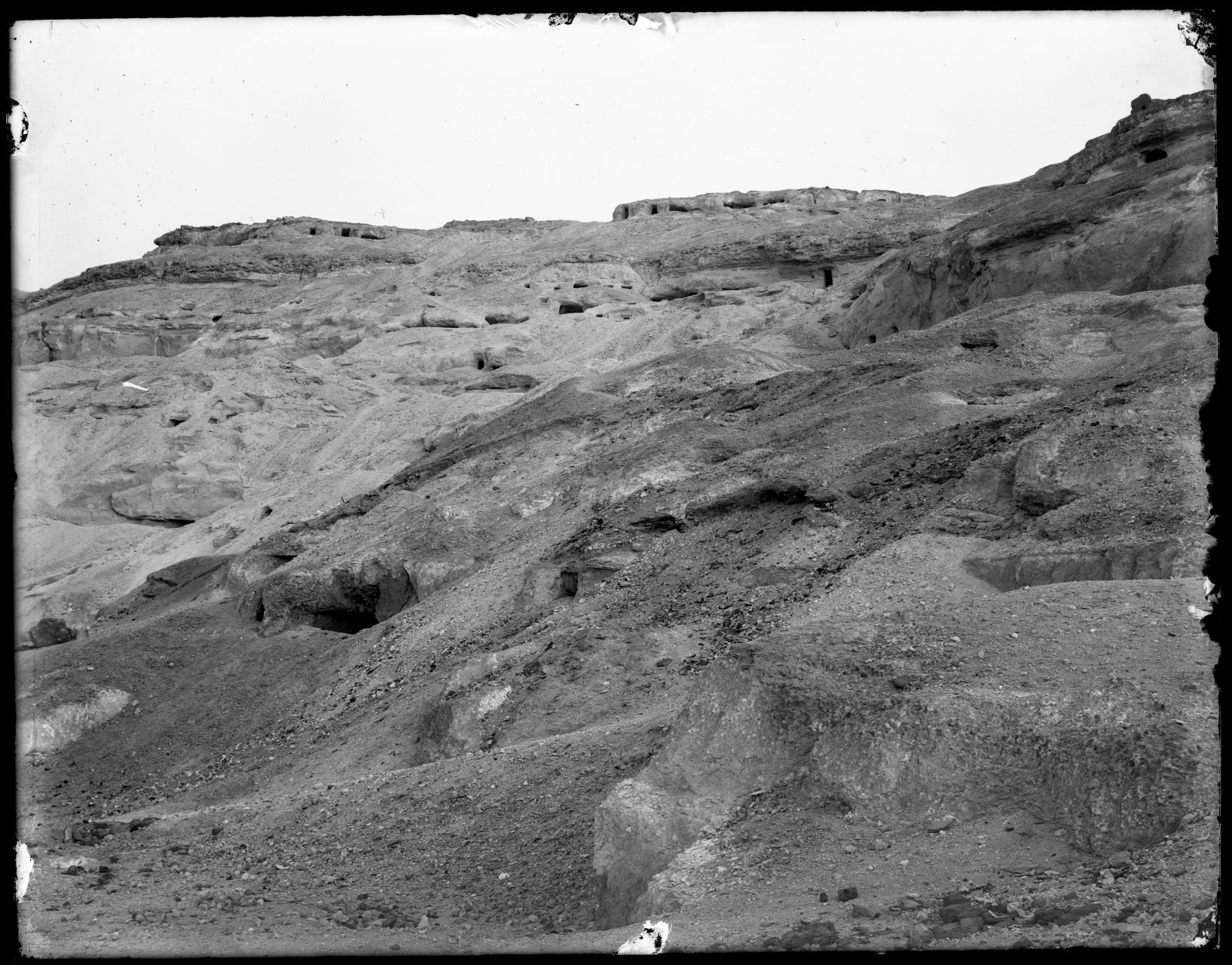 Spedizioni Archeologiche Italiane, Egittologia (negativo) di Marro, Giovanni (attribuito) - Missione Archeologia Italiana in Egitto (prima metà XX)