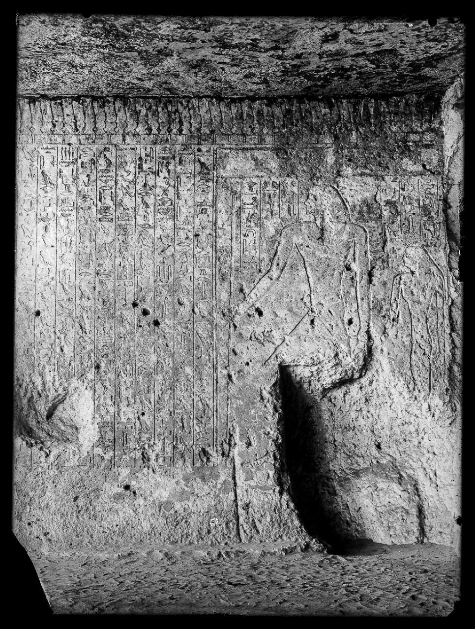 Scavo archeologico, Marro, Schiaparelli (negativo) di Marro, Giovanni (attribuito) - Missione Archeologia Italiana in Egitto (primo quarto XX)