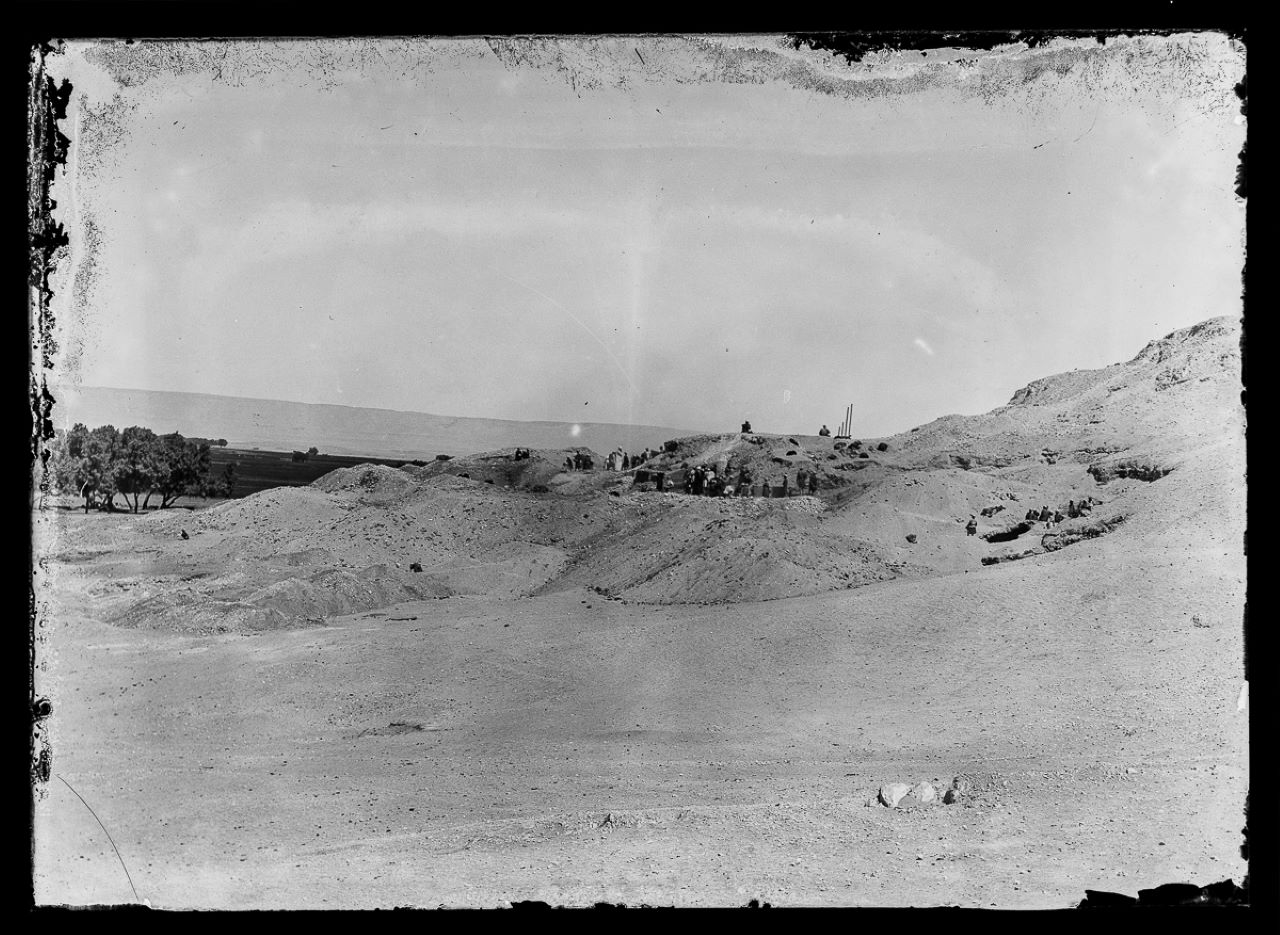 Spedizioni Archeologiche Italiane, Egittologia, Paesaggio (negativo) di Marro, Giovanni (attribuito) - Missione Archeologia Italiana in Egitto (prima metà XX)