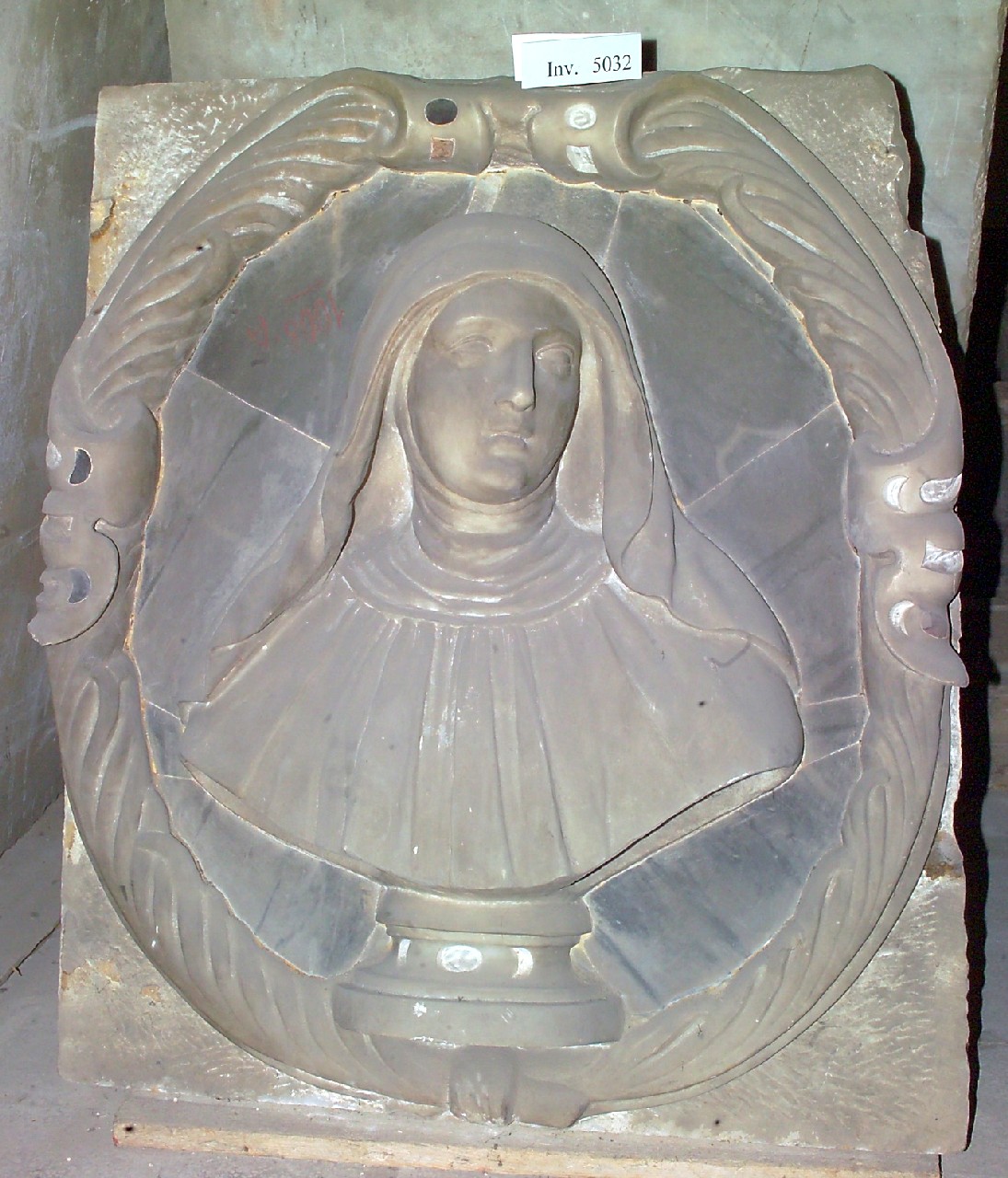 religione: santa monaca (scultura) di Vitagliano Gioacchino (attribuito) - bottega siciliana (fine/ inizio XVII-XVIII)