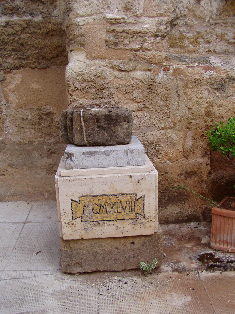 pietra angolare (monumento commemorativo) - ambito Italia meridionale (metà XX)