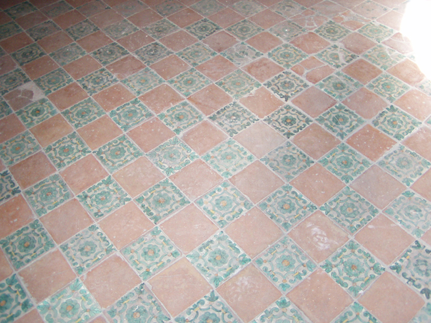 motivi decorativi floreali (pavimento, opera isolata) - ambito siciliano (inizio XIX)