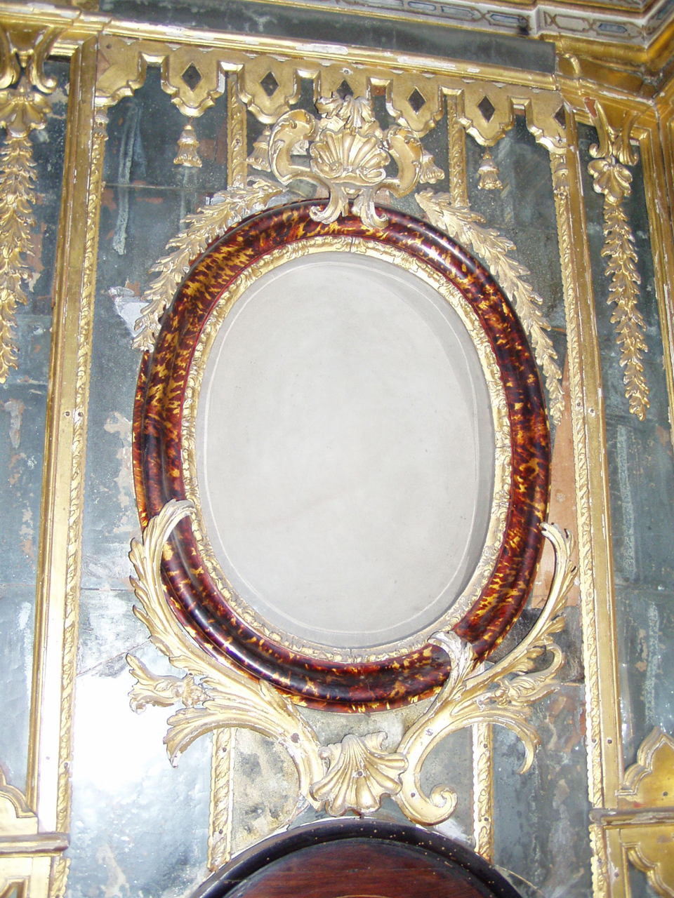 motivo decorativo ovale (cornice, serie) - ambito siciliano (terzo quarto XVIII)