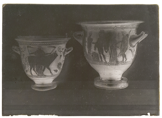 Ragusa - Camarina - Ceramica attica a figure rosse (negativo, serie) di Carta, Rosario (attribuito) (secondo quarto XX)