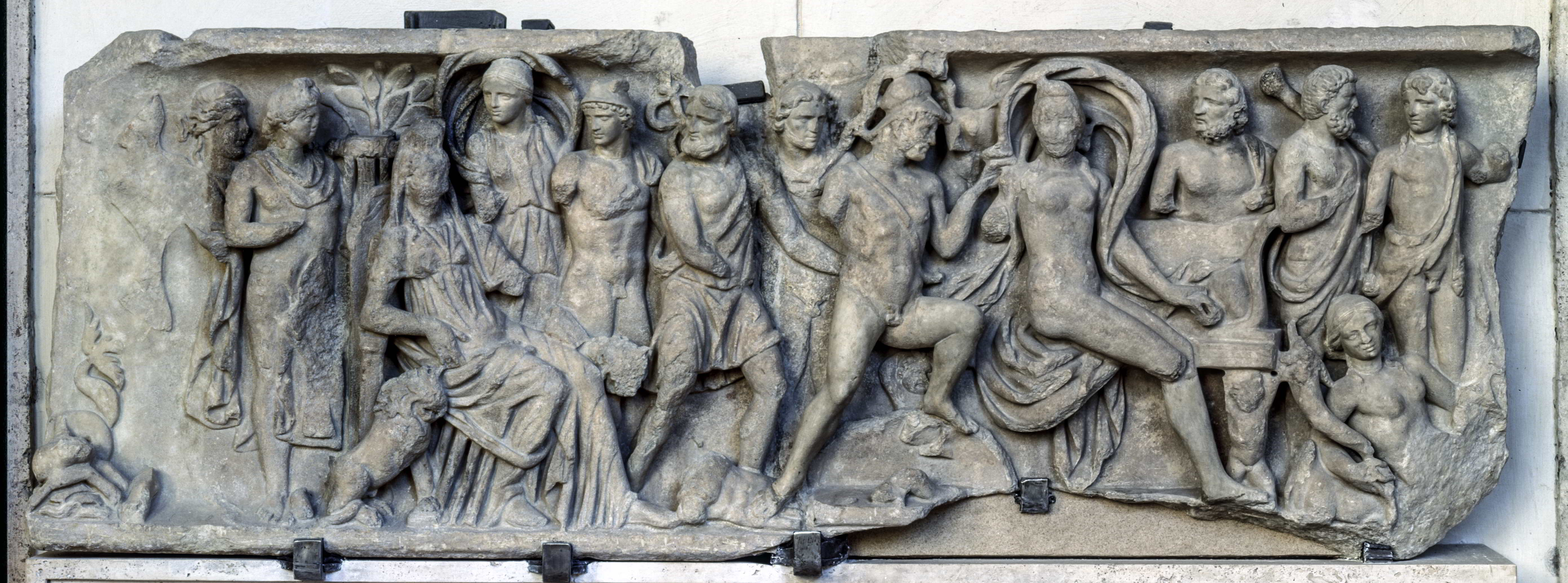 sarcofago/ fronte, Sarcofago con scene mitologiche di Marte e Venere (terzo quarto SECOLI/ II)