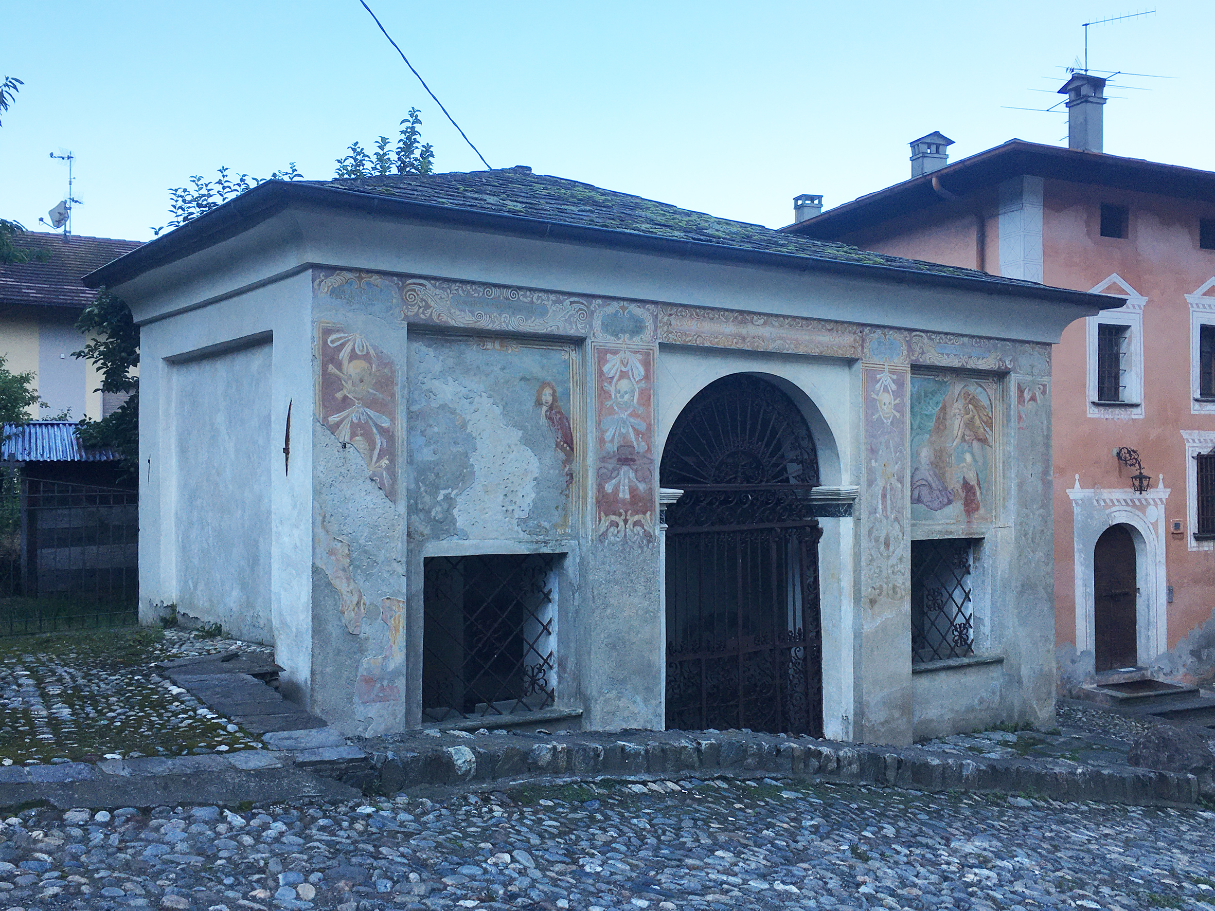 Ossario di S. Abbondio (ossario) - Villa di Tirano (SO) 