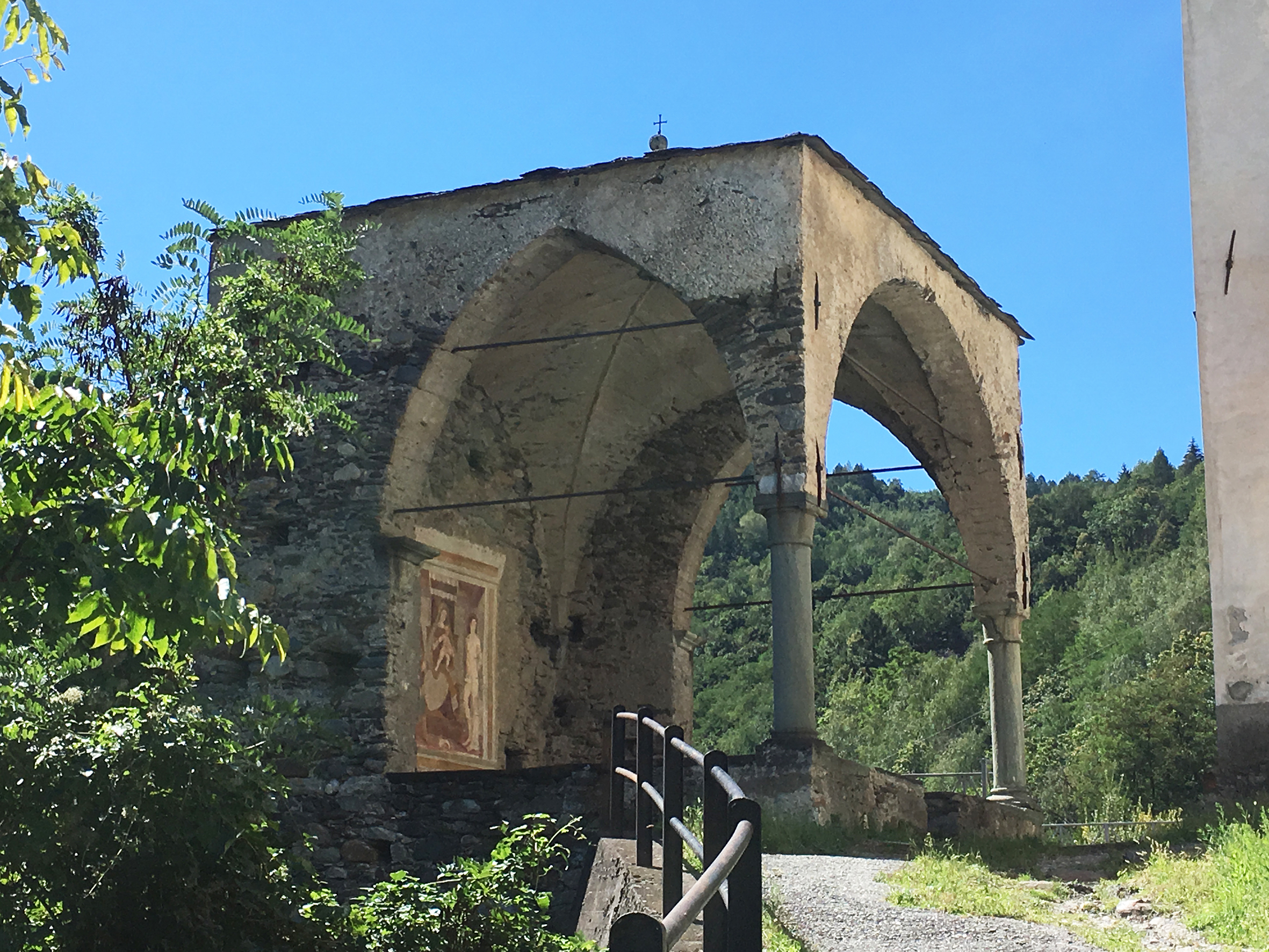 Portico di S. Abbondio (portico) - Teglio (SO) 