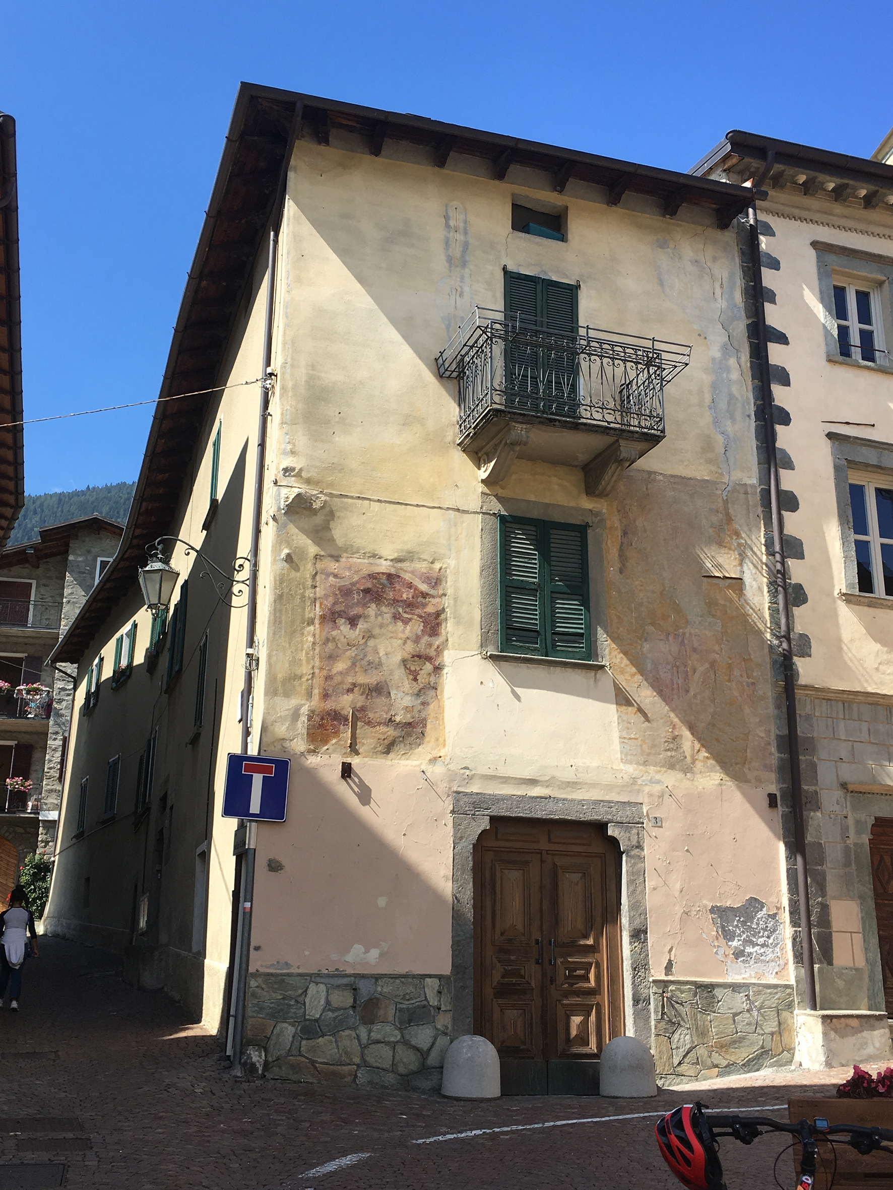 [Casa di abitazione sulla Salita S. Silvestro, 6] (casa, privata) - Teglio (SO) 