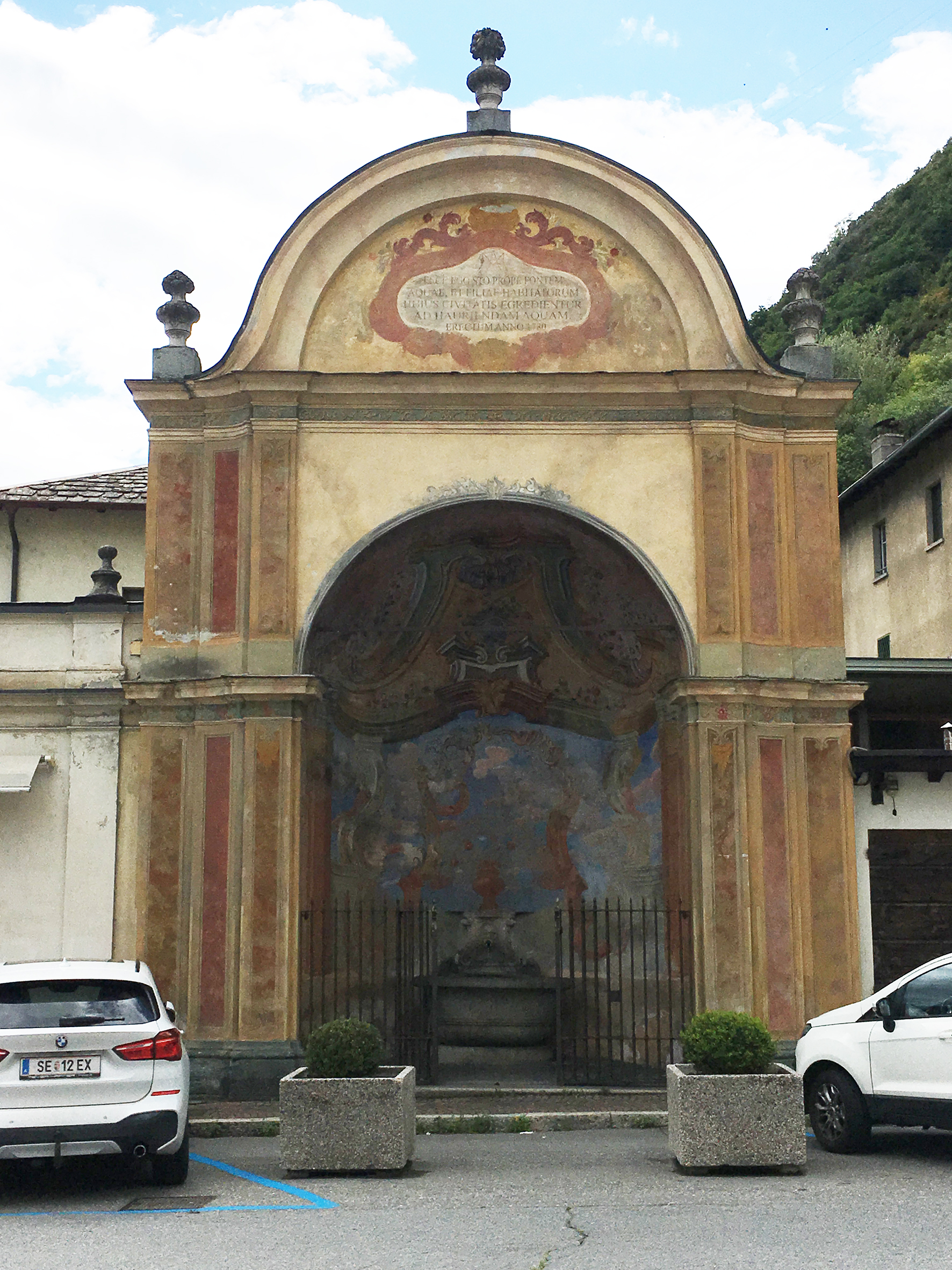 [Fontana in Piazza della Basilica] (fontana, monumentale) - Tirano (SO) 