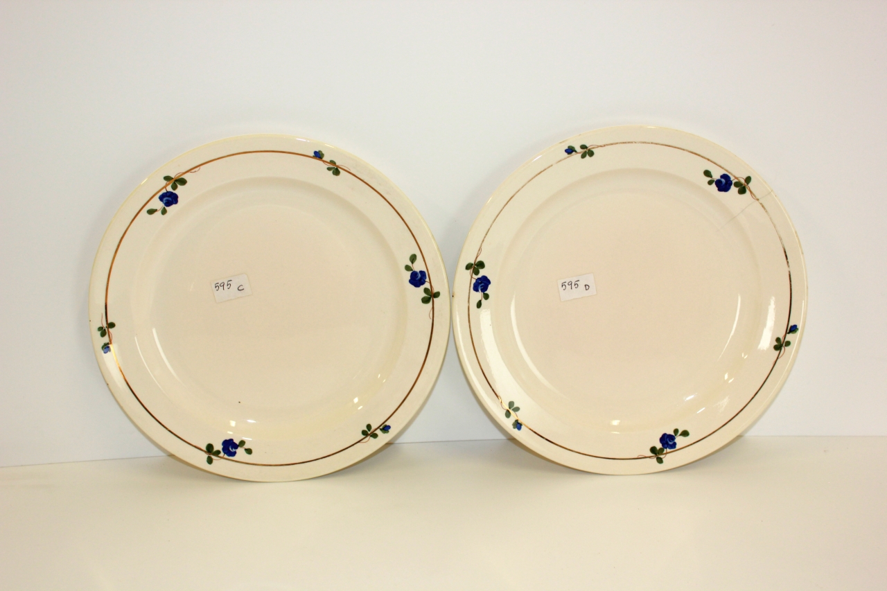 piatto piano, coppia - ambito friulano (secondo quarto sec. XX)