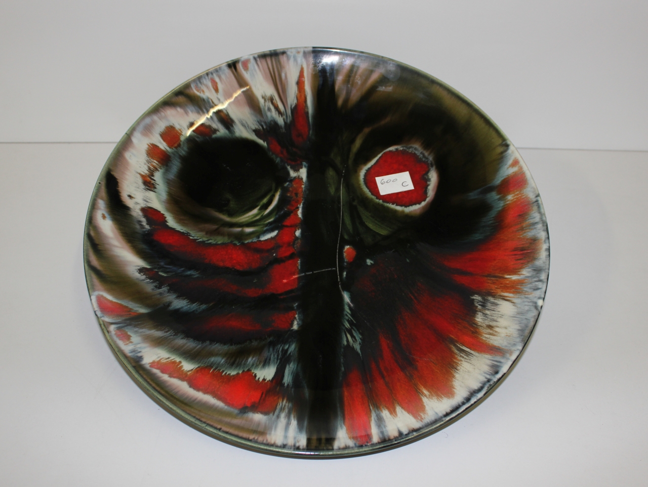 piatto da portata, opera isolata - ambito friulano (terzo quarto sec. XX)