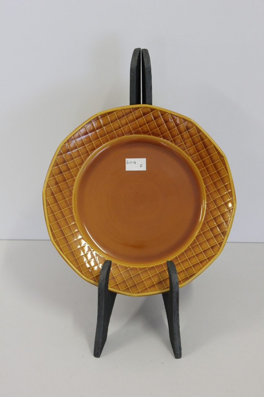 piatto piano, opera isolata - ambito friulano (seconda metà sec. XX)