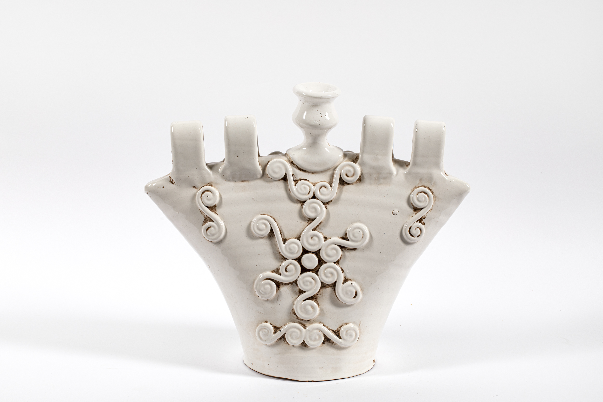 motivi fitomorfi (candelabro, opera isolata) - ambito siciliano (inizio XXI)