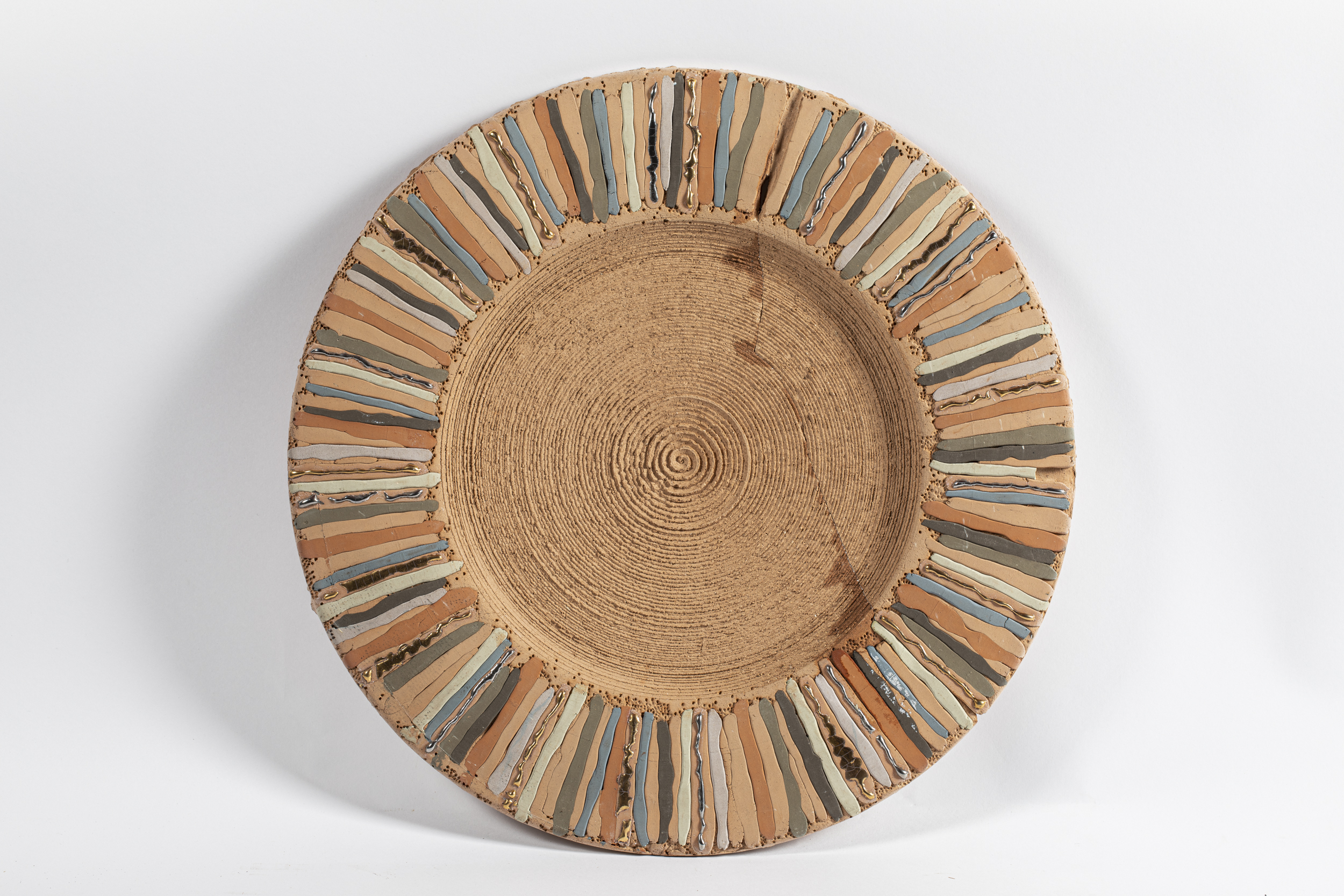 motivi decorativi geometrici (piatto, opera isolata) di Razzi Alberto - ambito italiano (ultimo quarto XX)