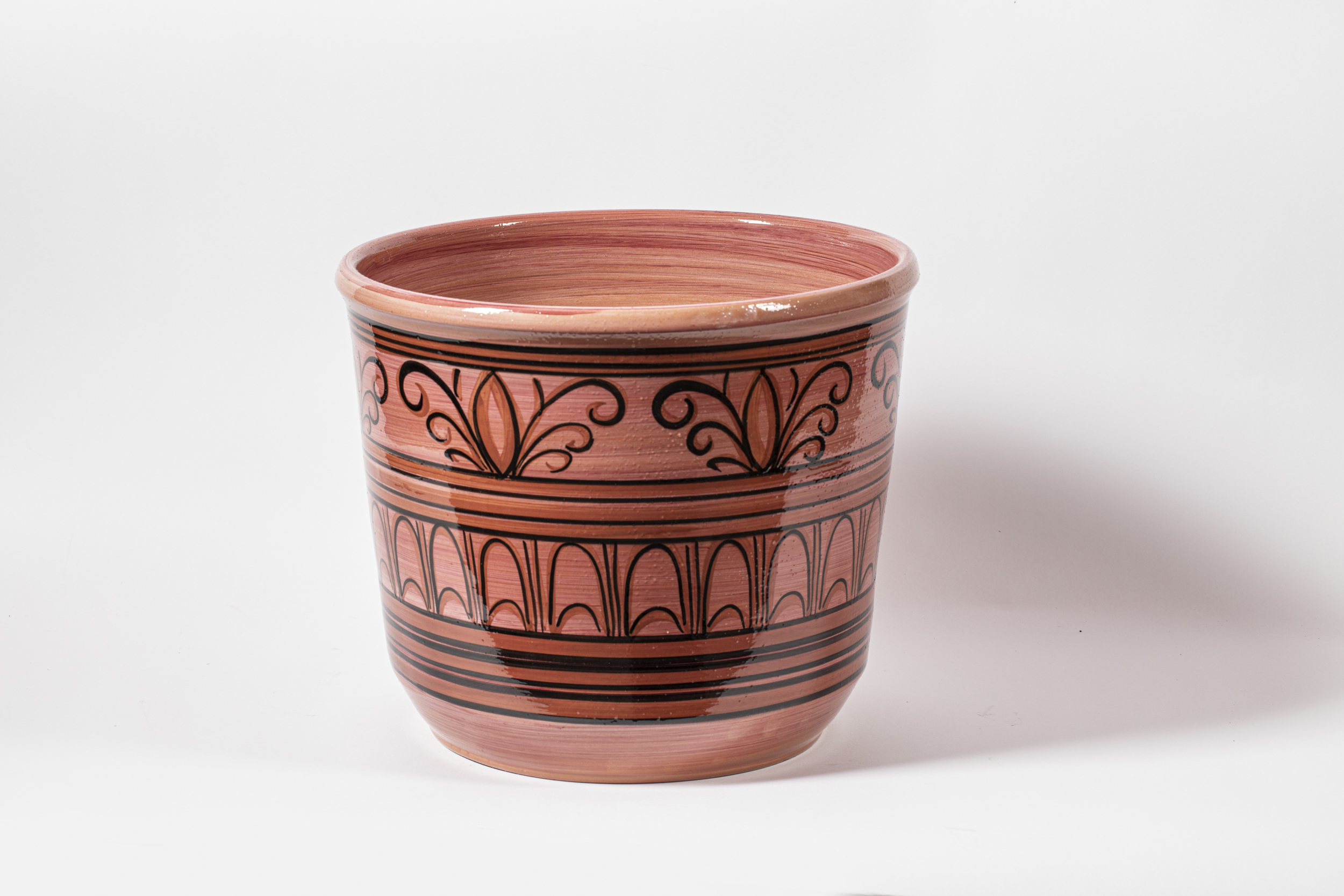 motivi fitomorfi e geometrici (vaso, opera isolata) di Farci Gaetano, Pinna Antonella Franca (metà/ inizio XX-XXI)