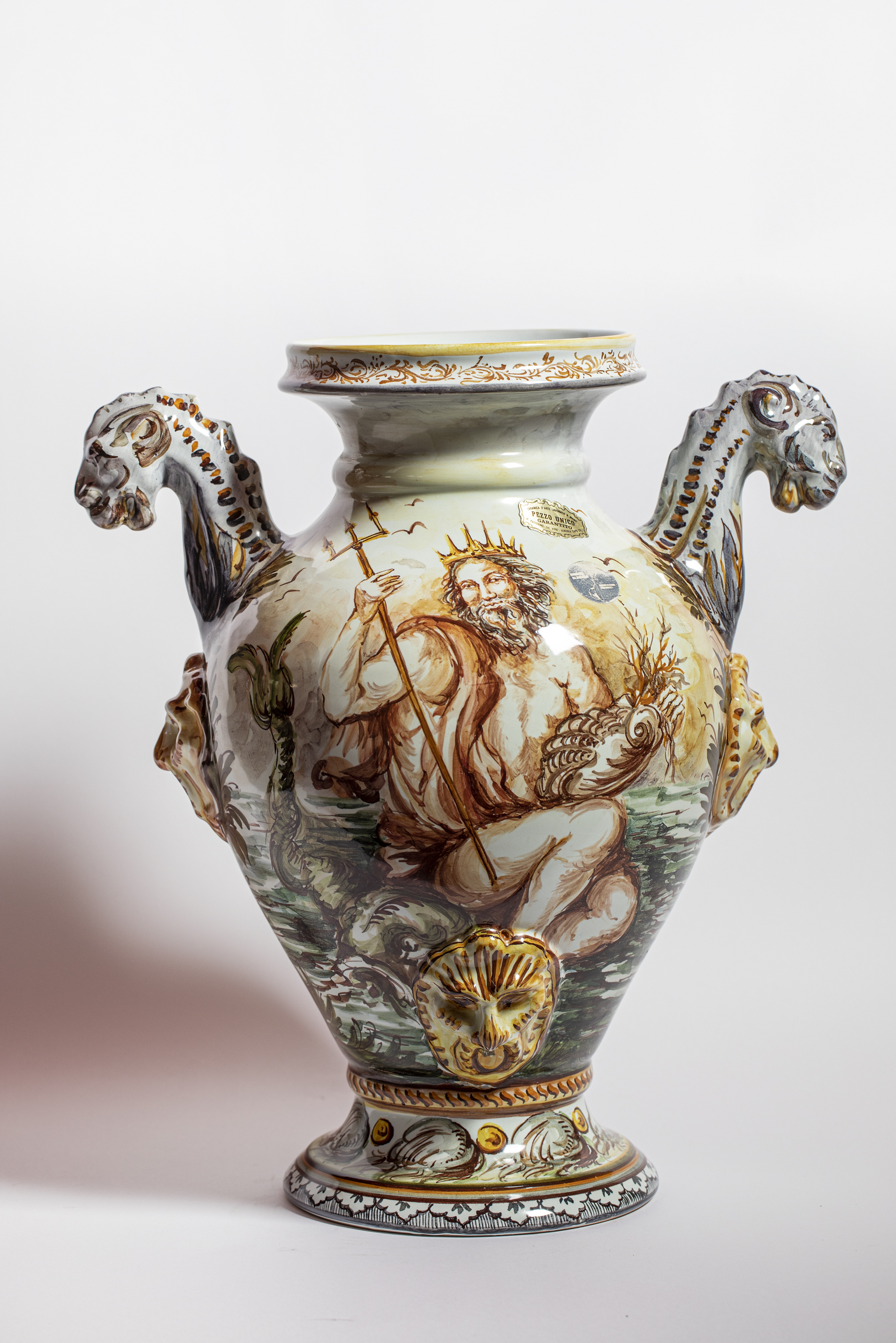 divinità (vaso, opera isolata) di Pastorino Mario (fine XX)