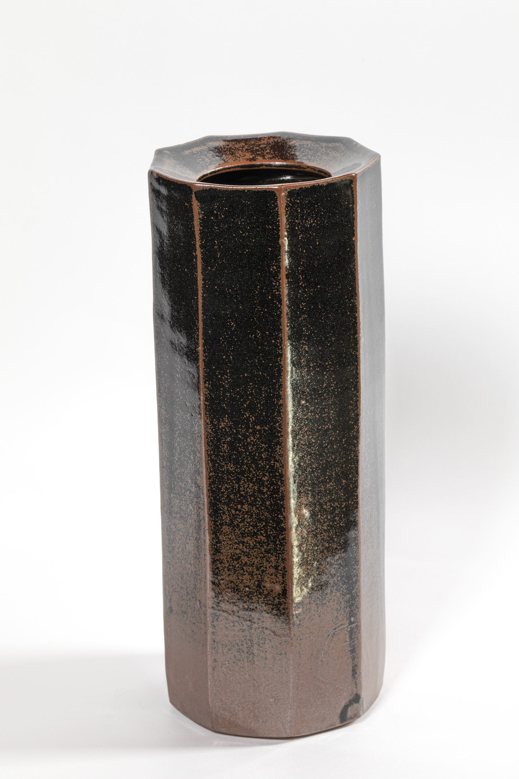 soggetto assente (vaso, opera isolata) di Maddalena Pietro Elia (ultimo quarto XX)