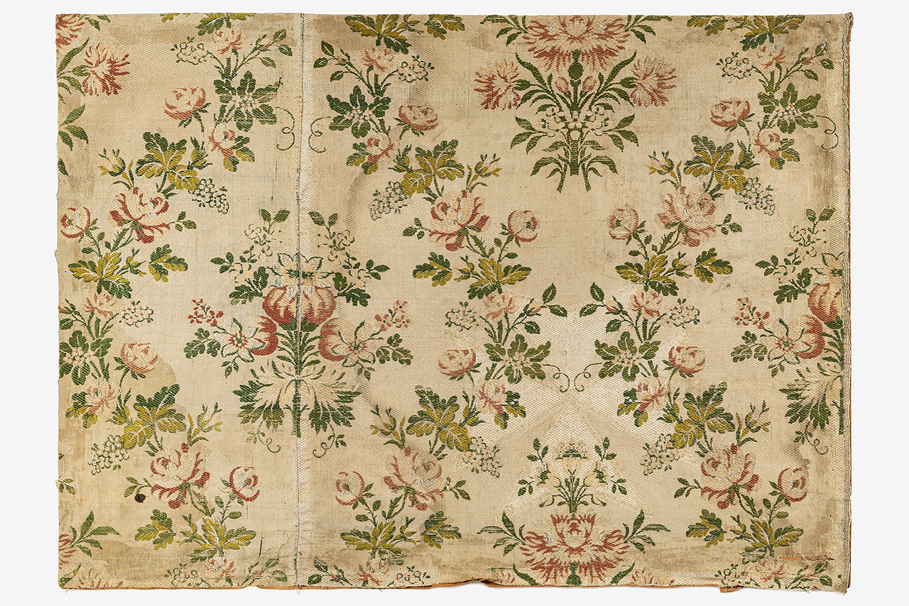 tessuto, frammento - manifattura lionese (secondo quarto XVIII)