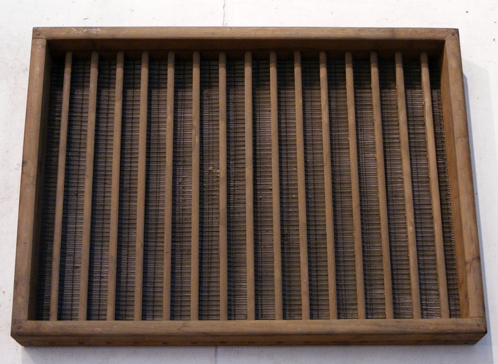 forma per carta a mano, vergata - ambito pesciatino (secc. XVIII/XX)