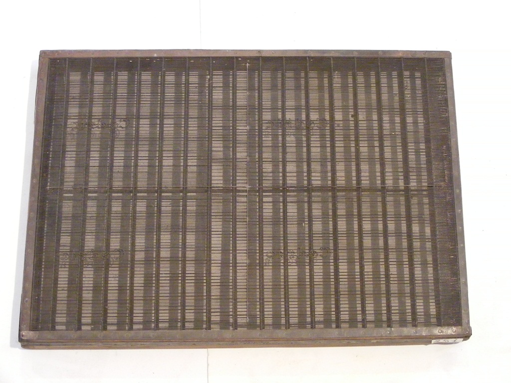 forma per carta a mano, vergata - ambito pesciatino (prima metà sec. XX)