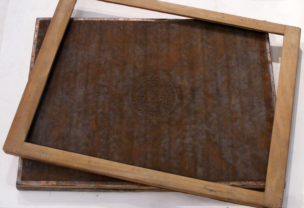 forma per carta a mano, velina - ambito pesciatino (sec. XIX/XX)