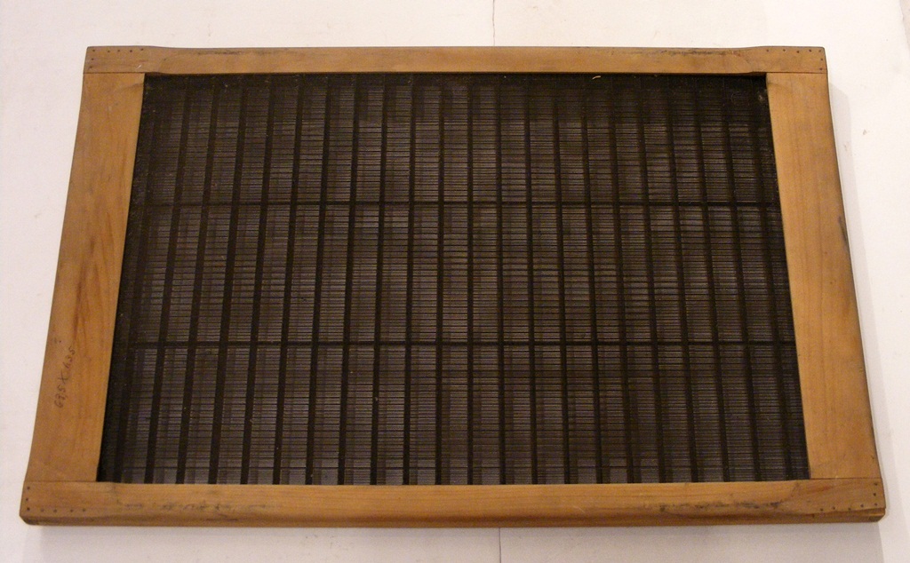 forma per carta a mano, vergata - ambito pesciatino (sec. XVIII/XIX)