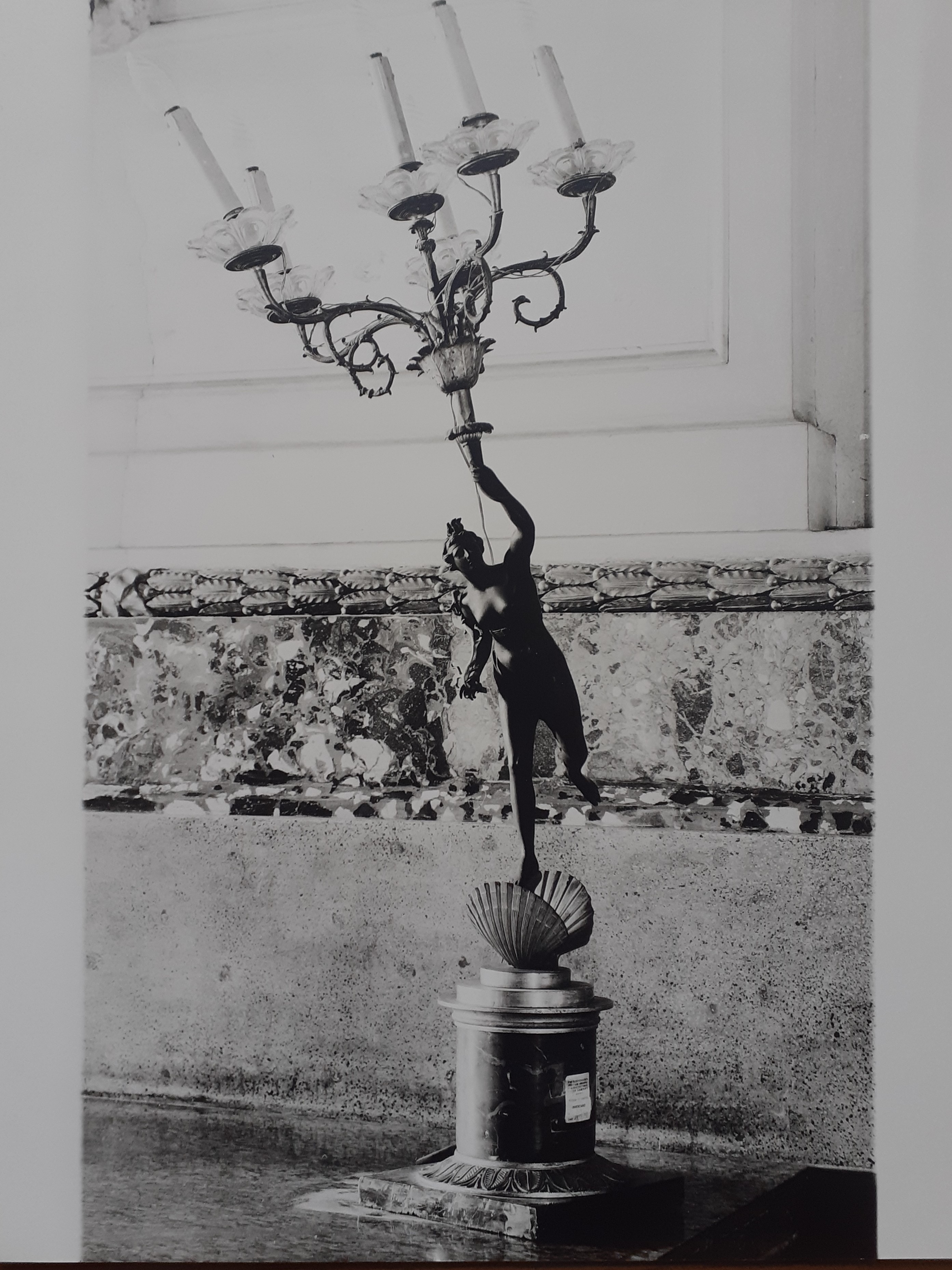 Candelabro di tipologia a braccio (candelabro) - manifattura napoletana (prima metà XIX Secolo)