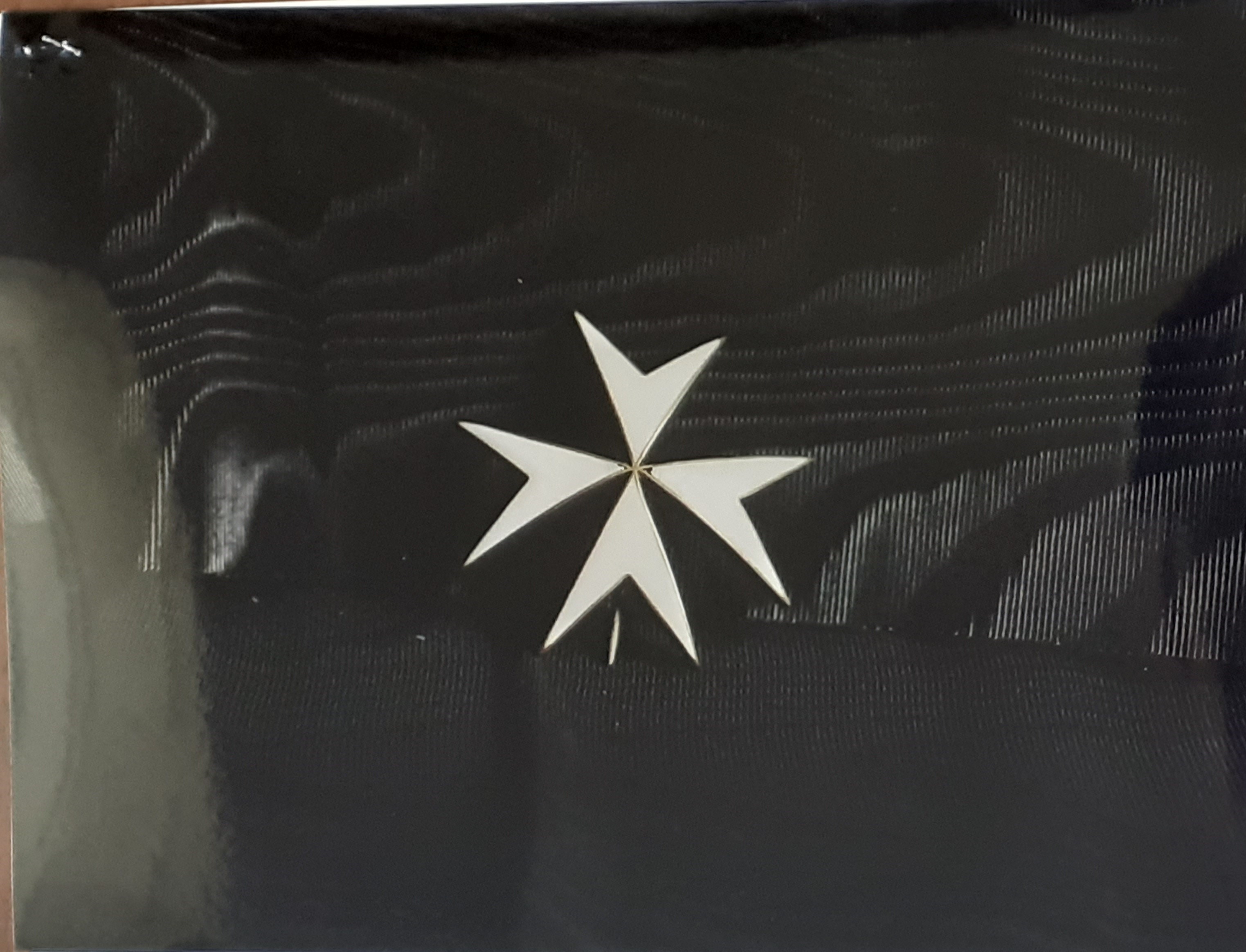 Placca di merito per cavaliere d'onore e devozione all'Ordine di Malta (cimelio militare) - ambito romano (prima metà XX Secolo)