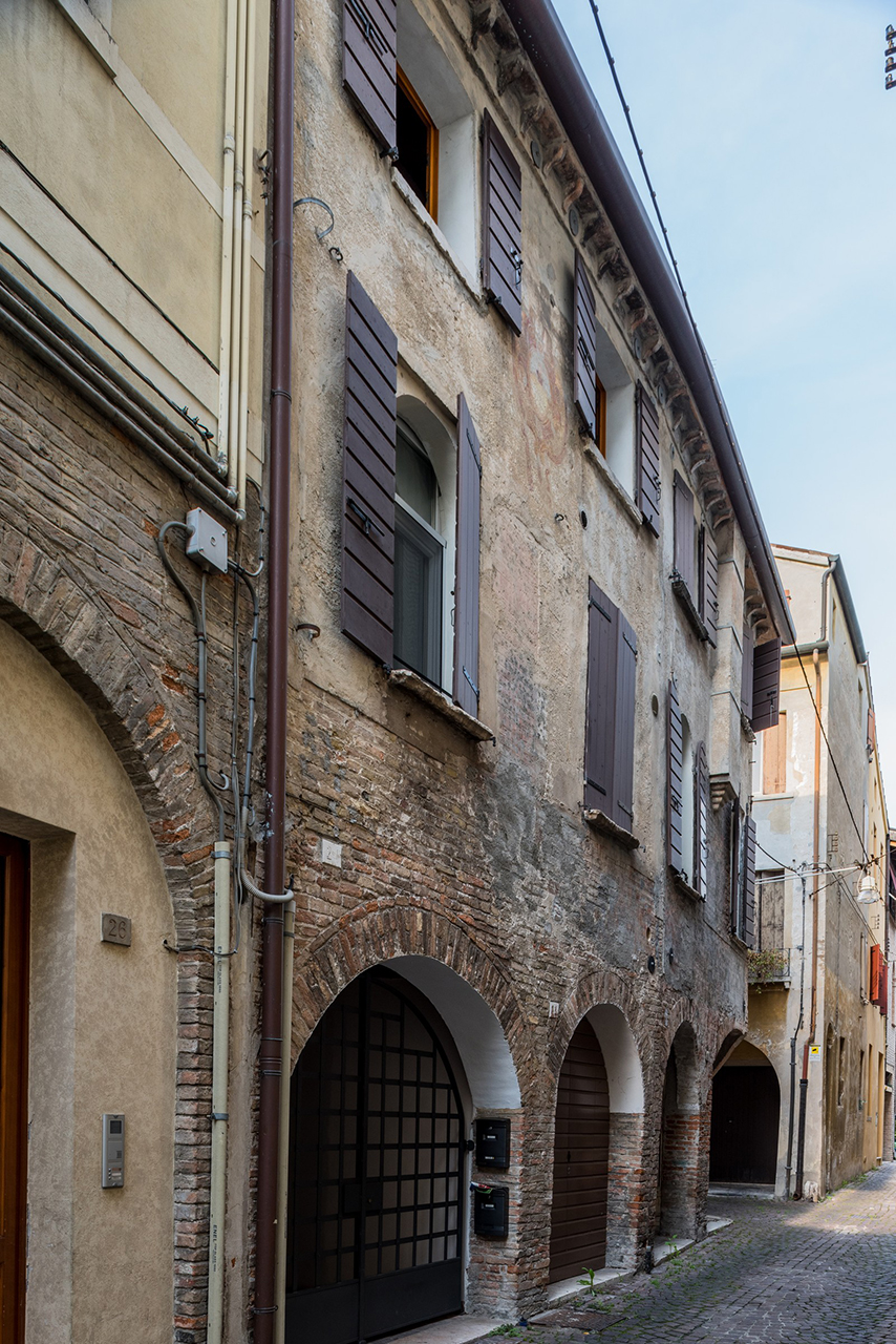 Casa del XIII secolo (casa) - Treviso (TV)  (XIII)