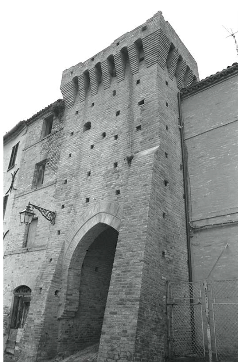 Mura urbiche (mura, urbiche) - Monte Urano (FM) 