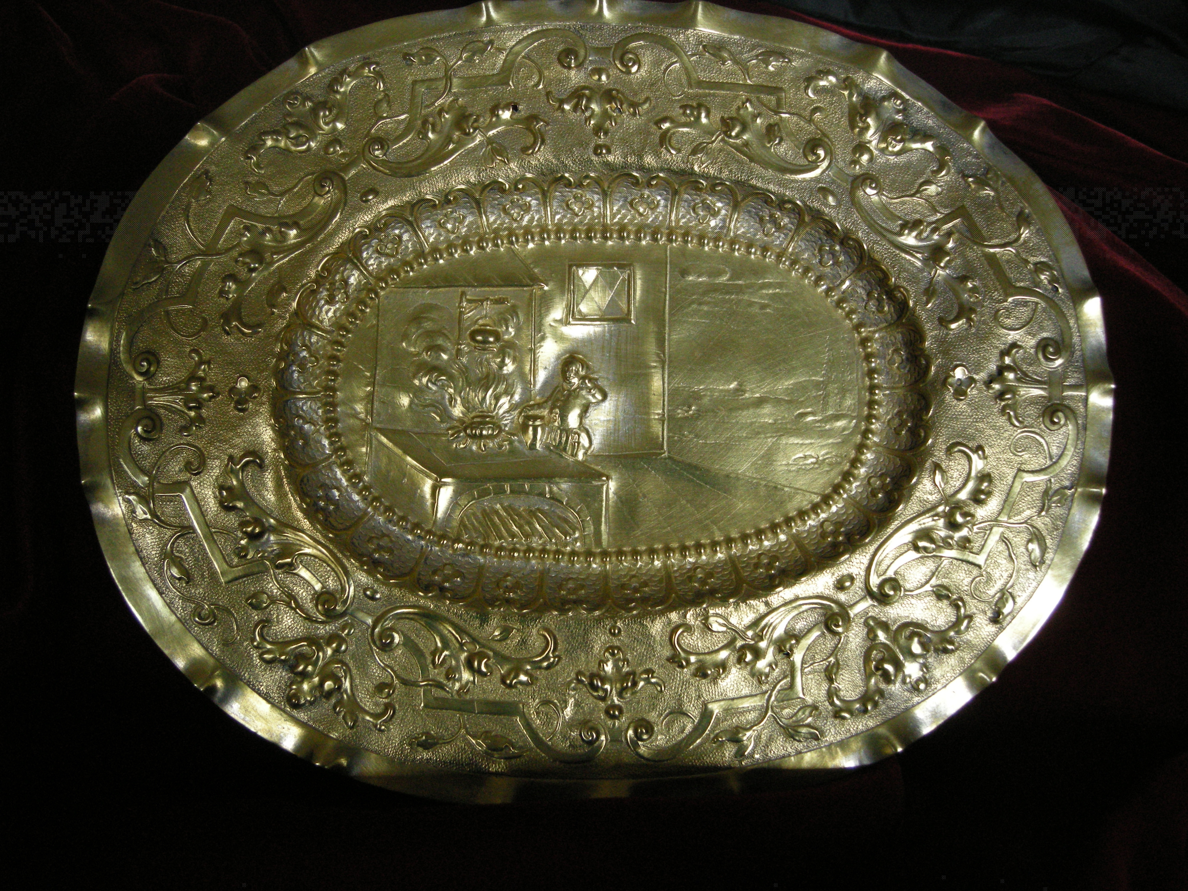 piatto da parata, opera isolata - manifattura italiana (prima metà sec. XVIII)