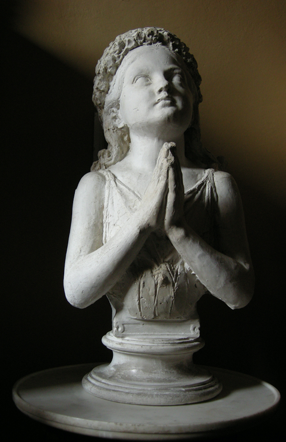 Teresina Balbi Senárega come angelo orante (Prie Dieu), Ritratto di bambina come angelo orante (scultura) di Bartolini Lorenzo (anni quaranta sec. XIX)
