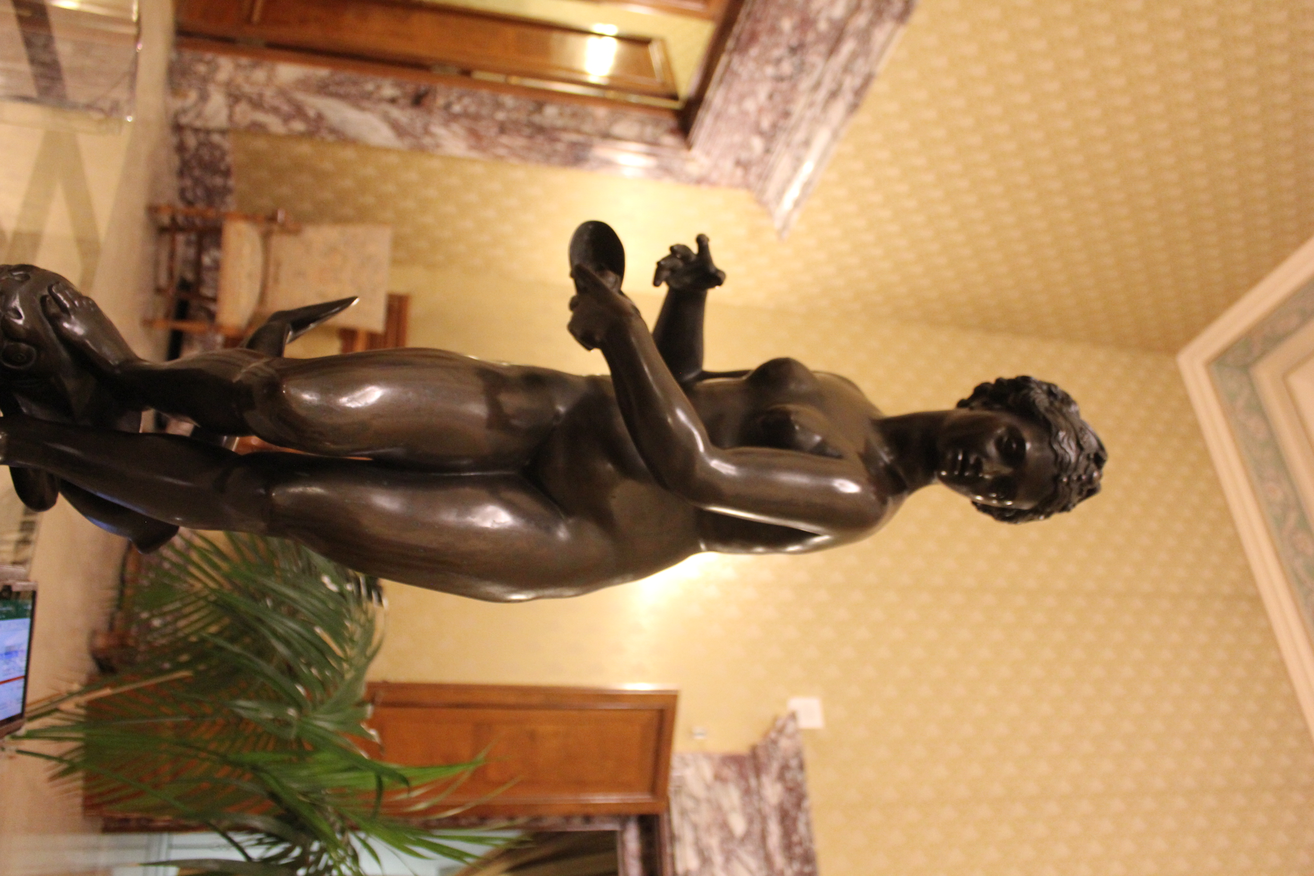 Venere al bagno (scultura, opera isolata) - ambito italiano (fine/ inizio XIX/ XX)