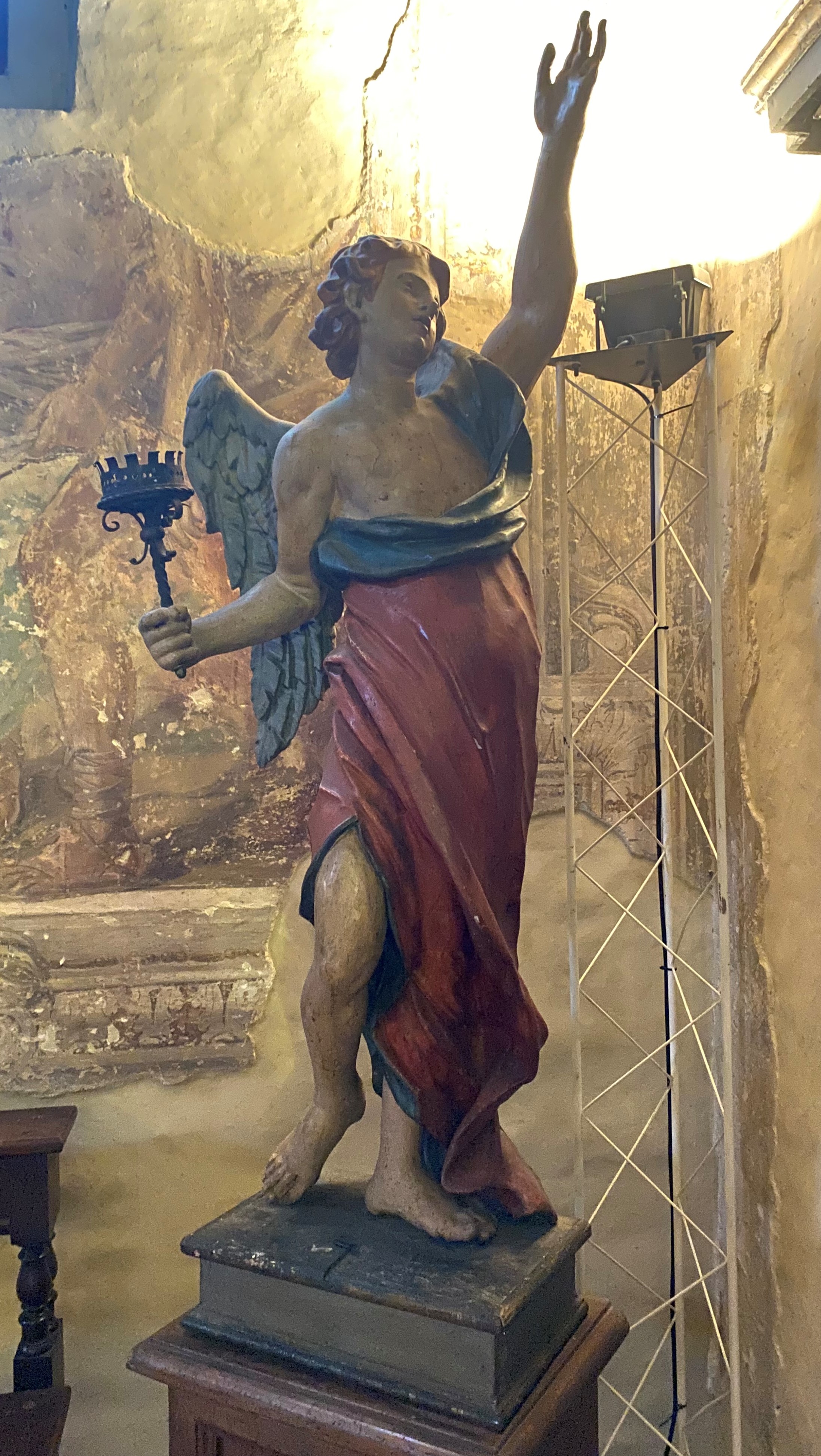 angelo portacero (statua, coppia) - ambito umbro (sec. XVII)