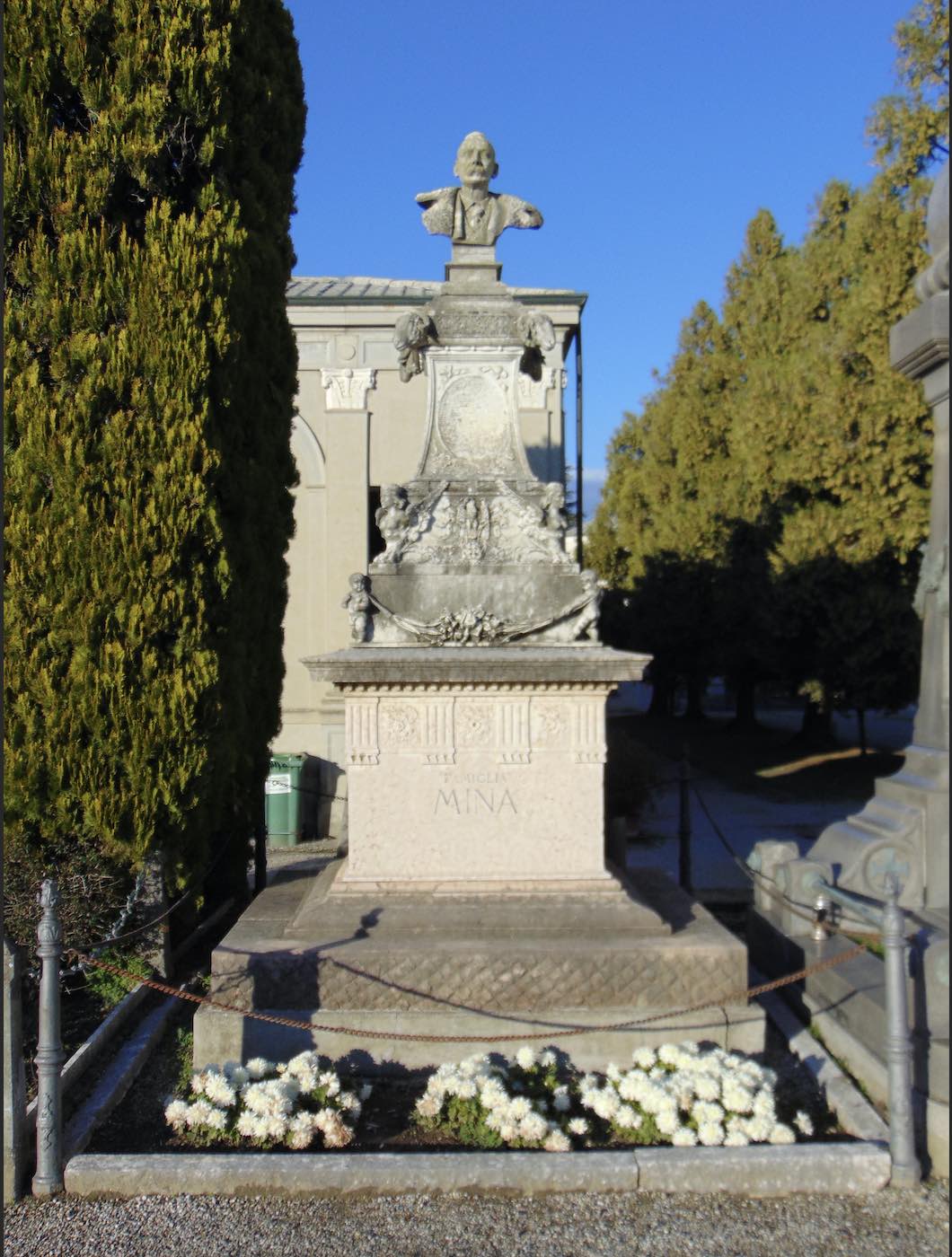monumento funebre - ad ara di Cerati, Carlo (fine XIX)