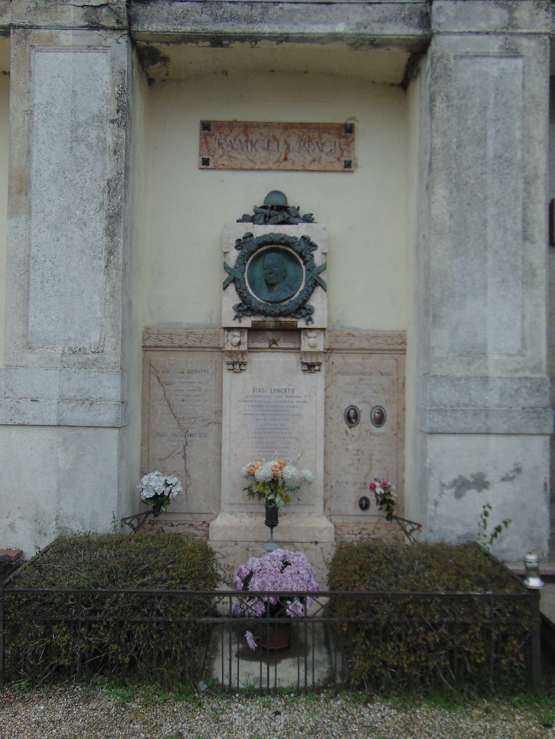 monumento funebre di Autore sconosciuto (inizio XX)