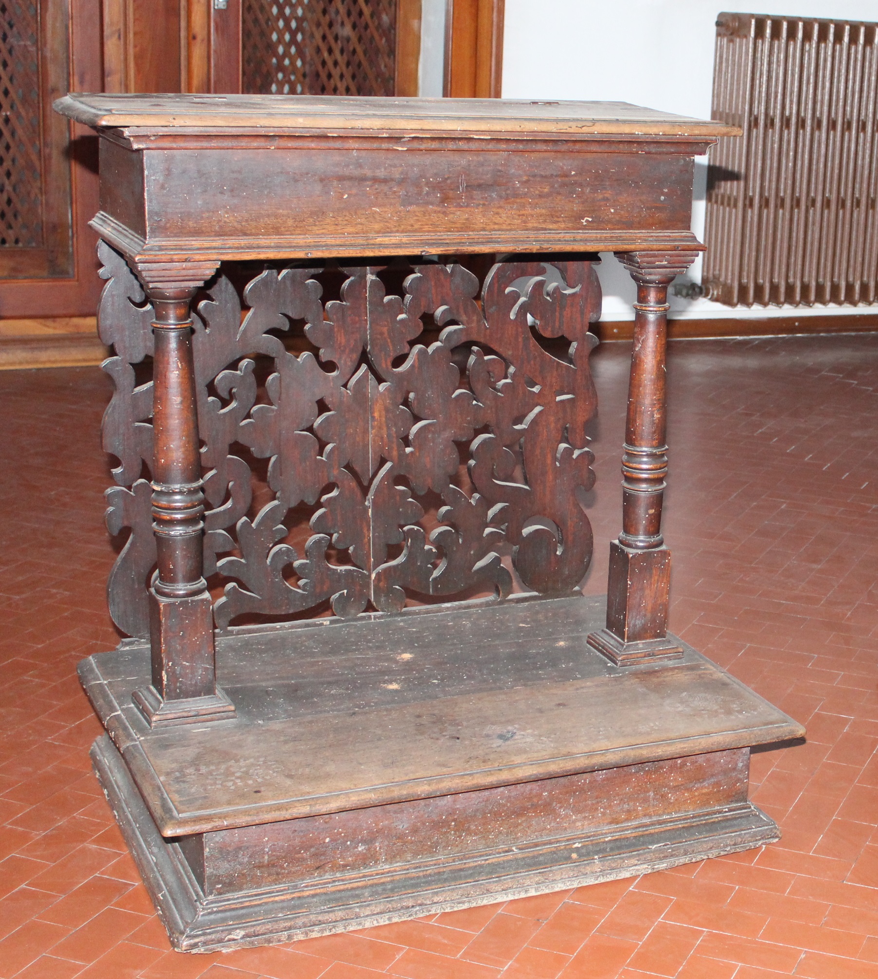 inginocchiatoio, opera isolata - bottega romagnola (metà/ metà XVII-XVIII)
