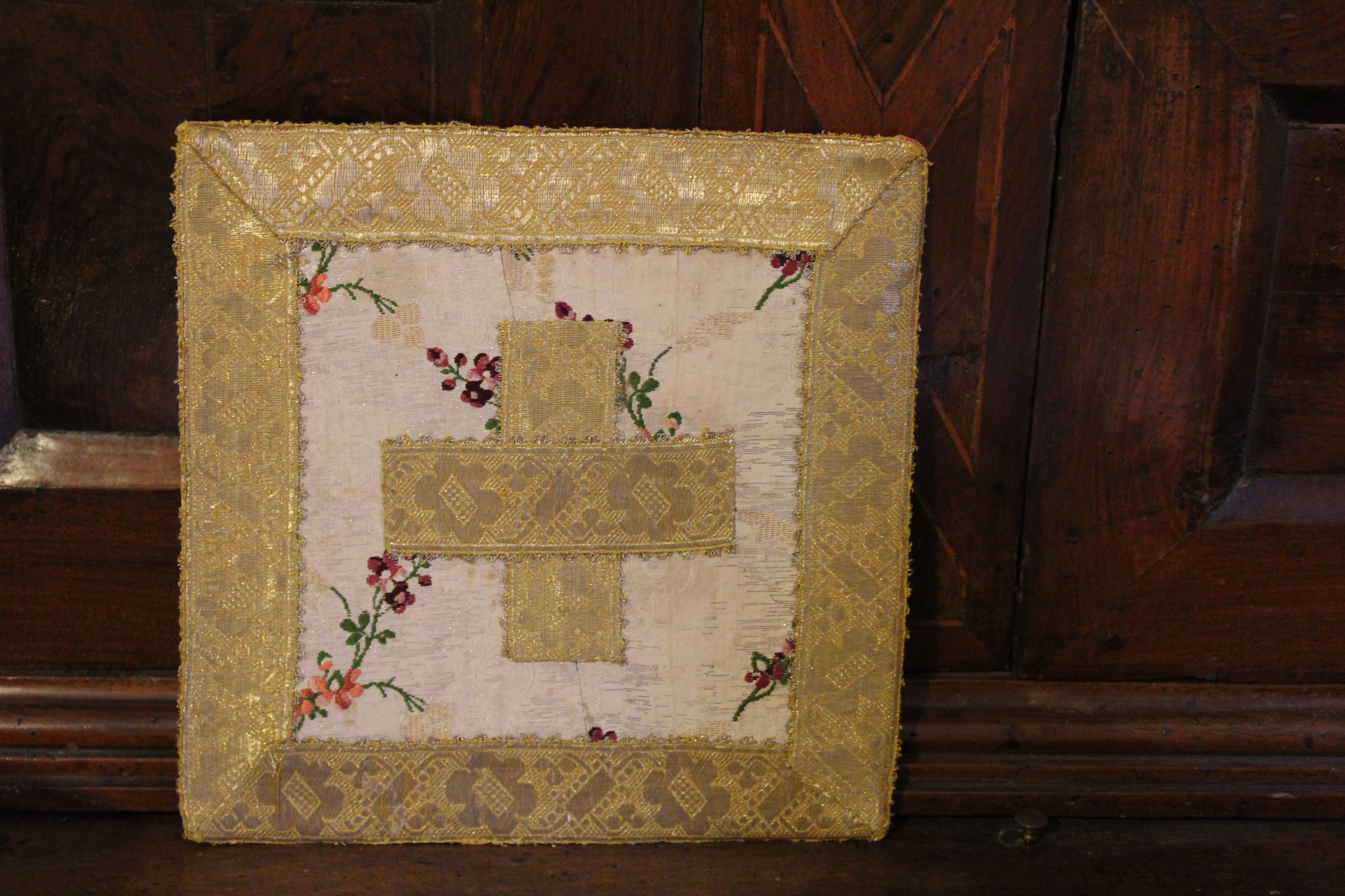 custodia di patena, elemento d'insieme - bottega romagnola (seconda metà XVIII)