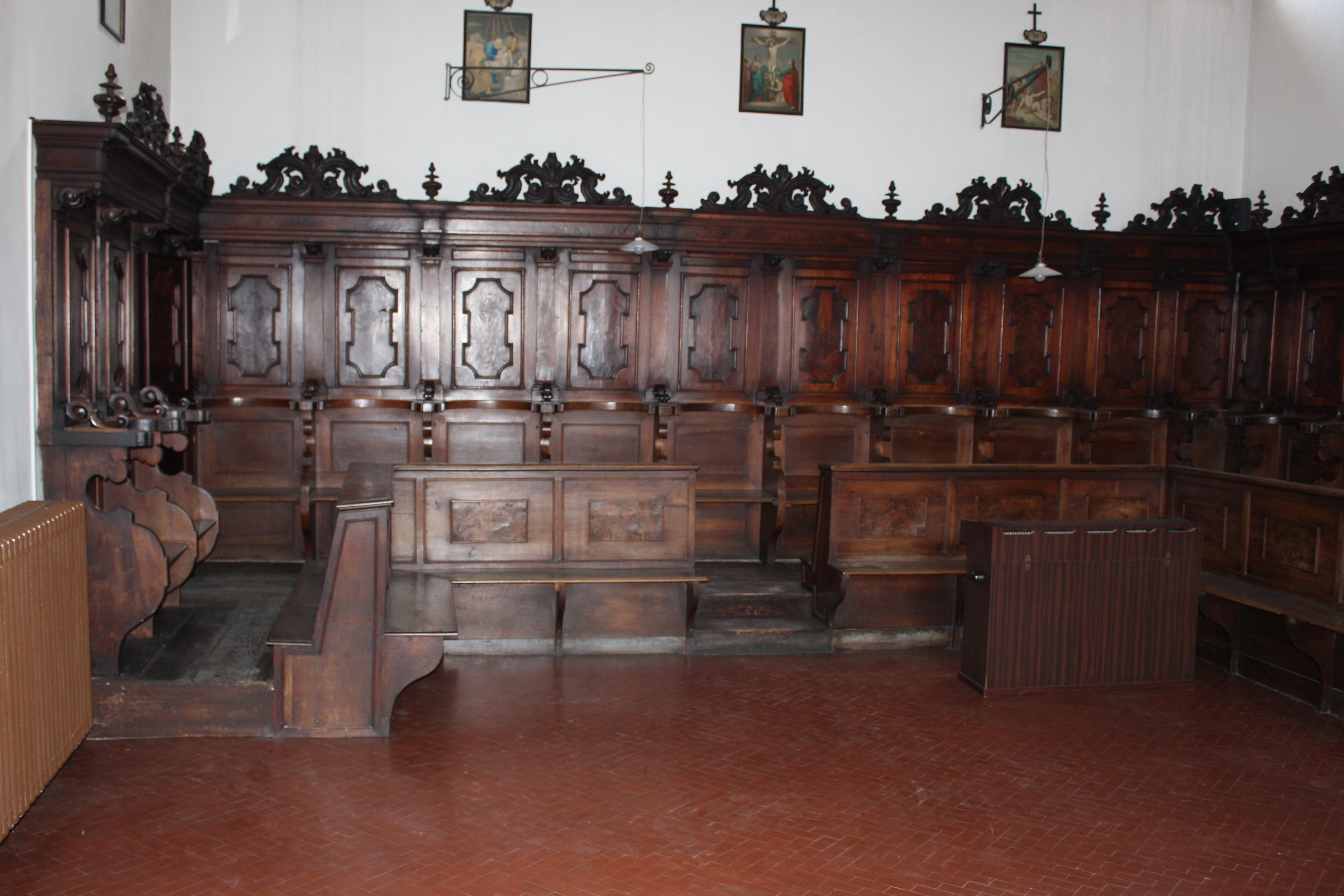 stallo del coro, opera isolata - bottega romagnola (prima metà XVIII)