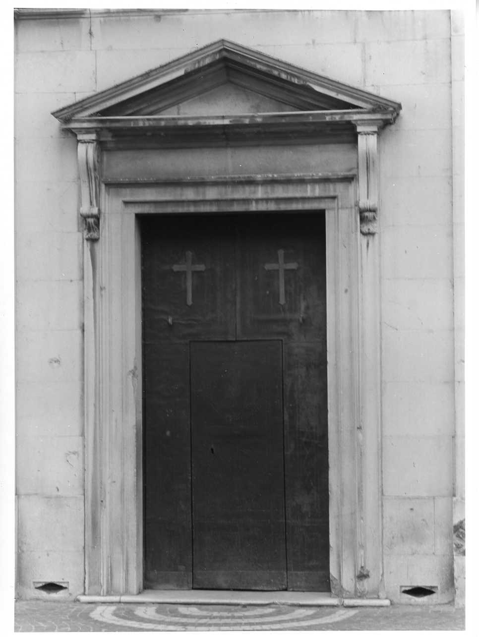 portale maggiore - bottega Italia meridionale (ultimo quarto sec. XIX)